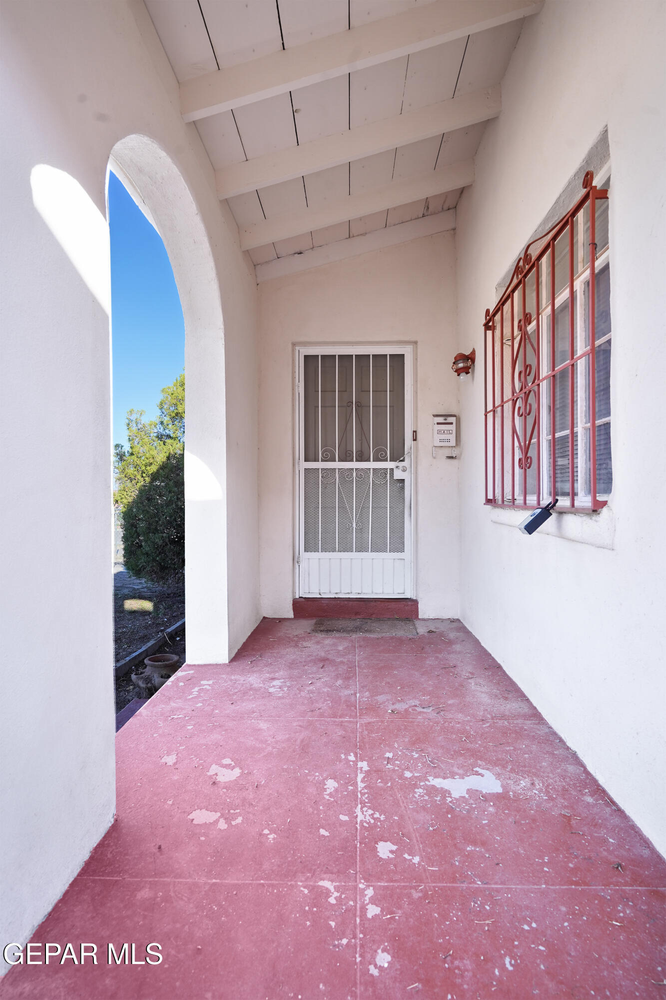 3018 SACRAMENTO Avenue