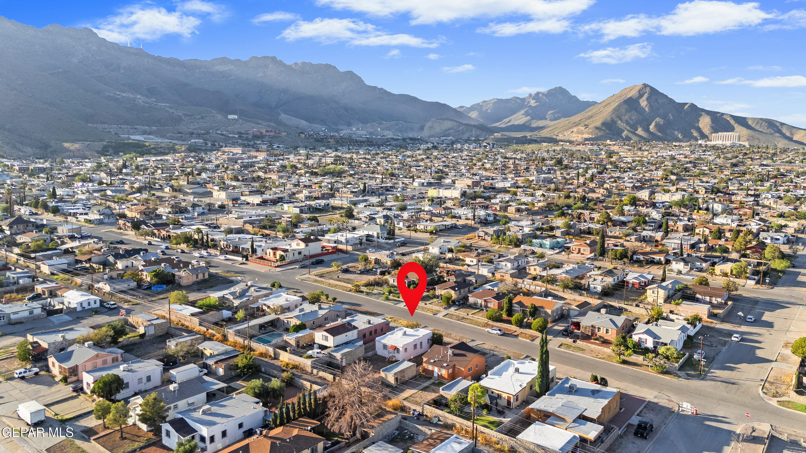 3018 SACRAMENTO Avenue