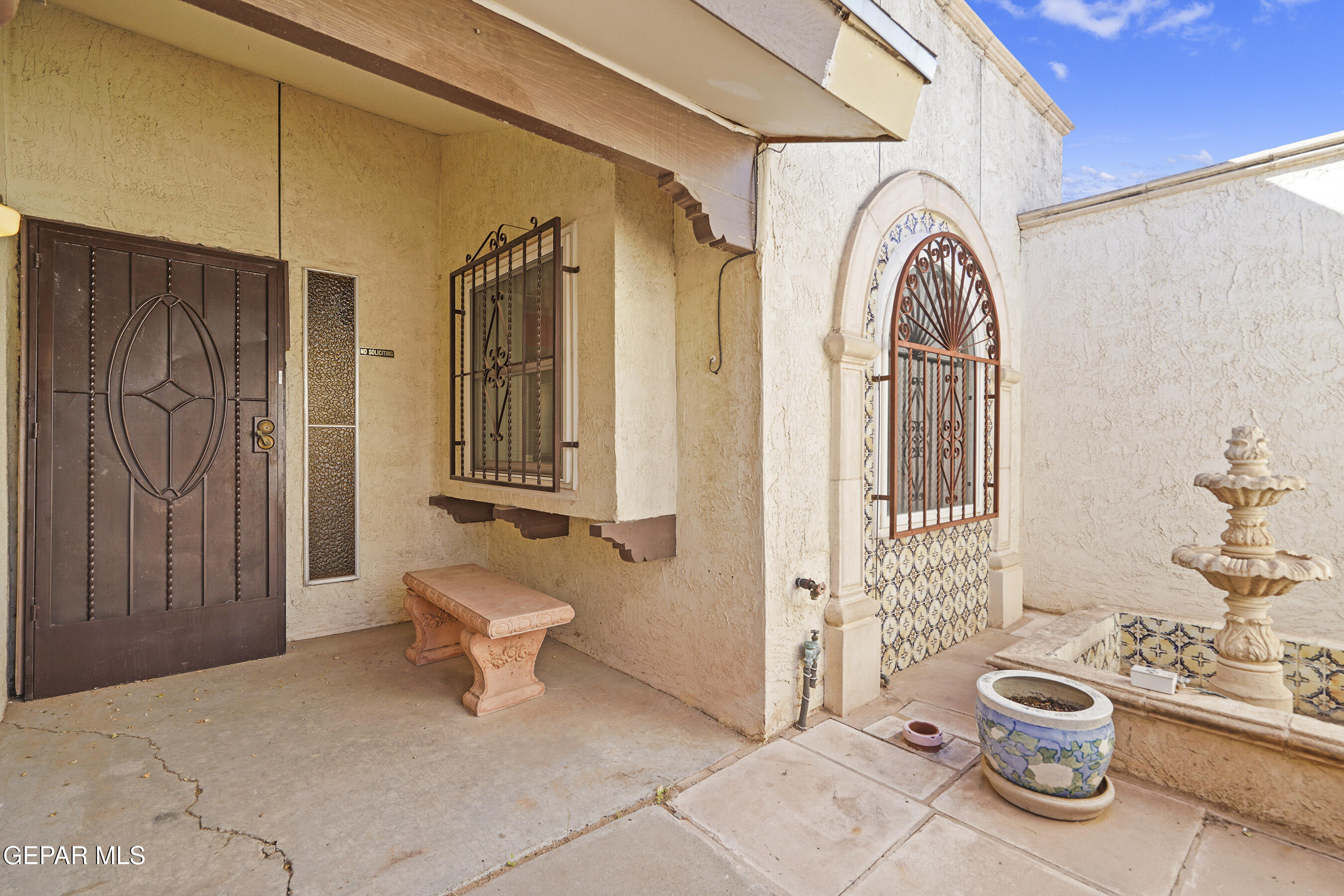 2252 SEA GULL Drive