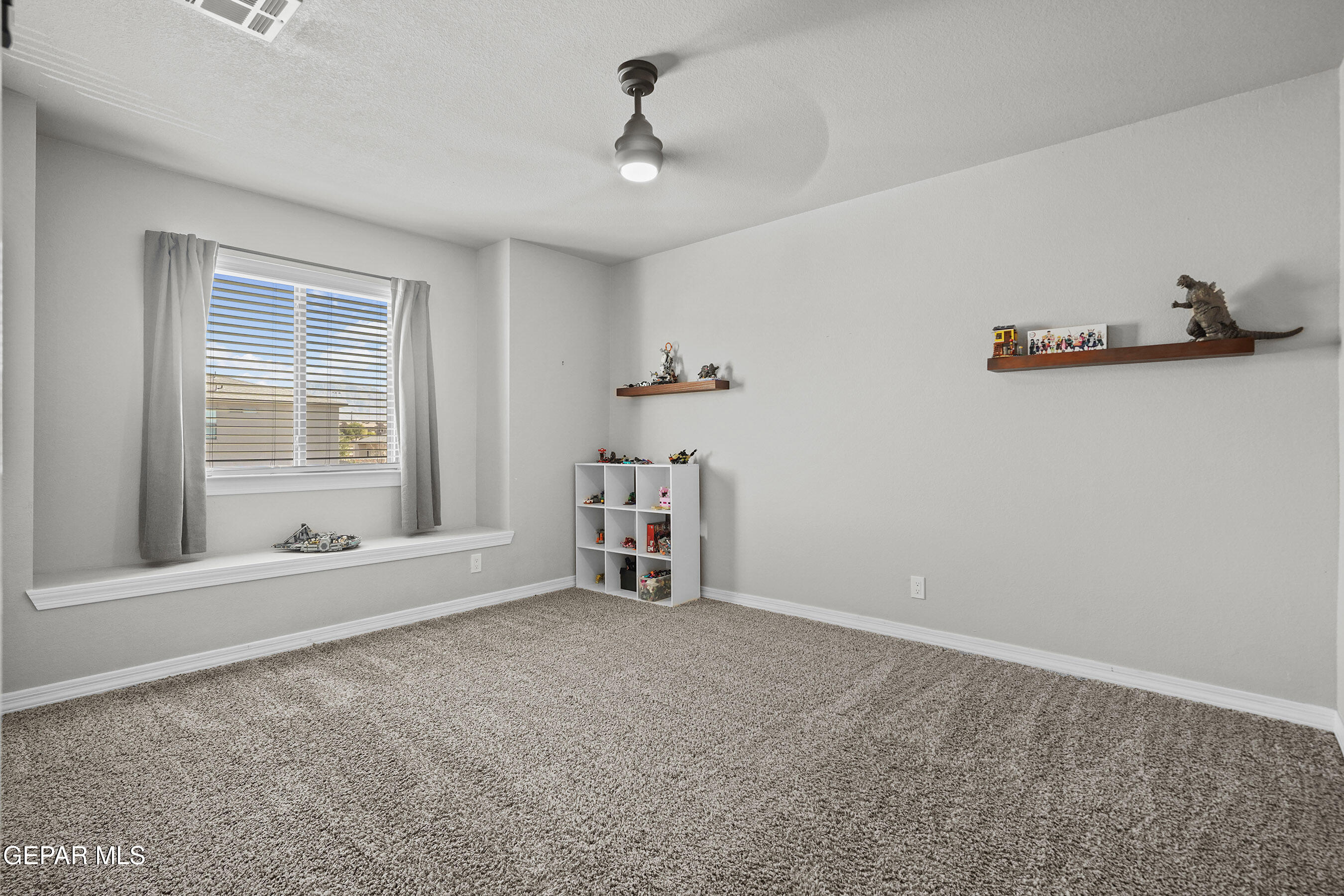 6713 LA PUESTA Drive