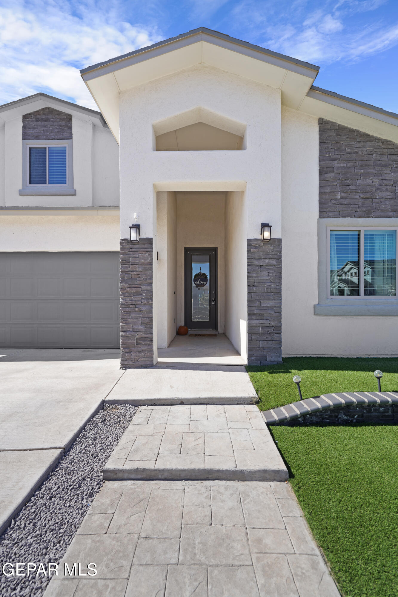 6713 LA PUESTA Drive