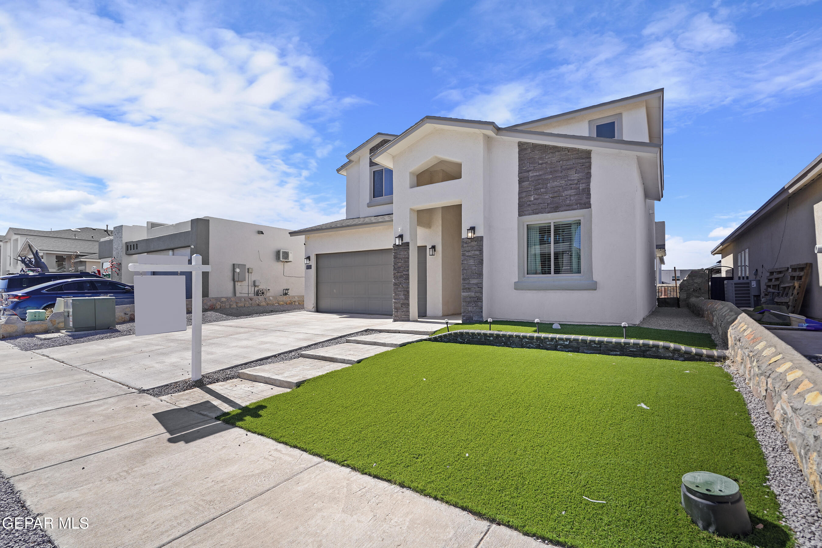 6713 LA PUESTA Drive