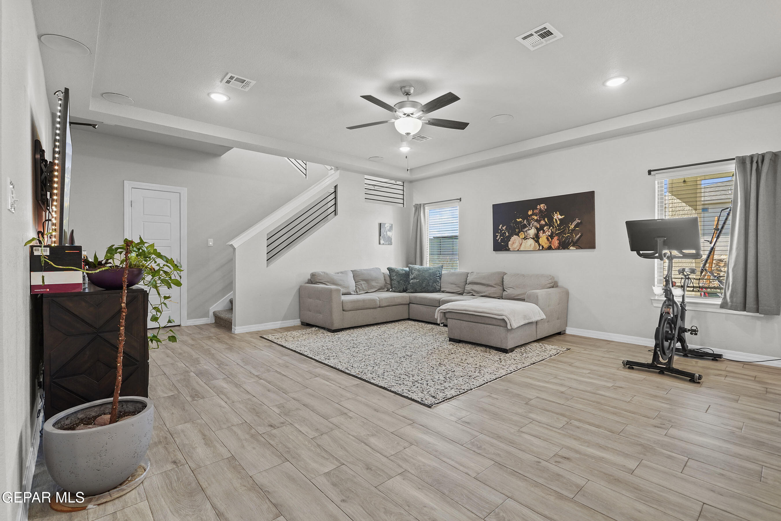 6713 LA PUESTA Drive
