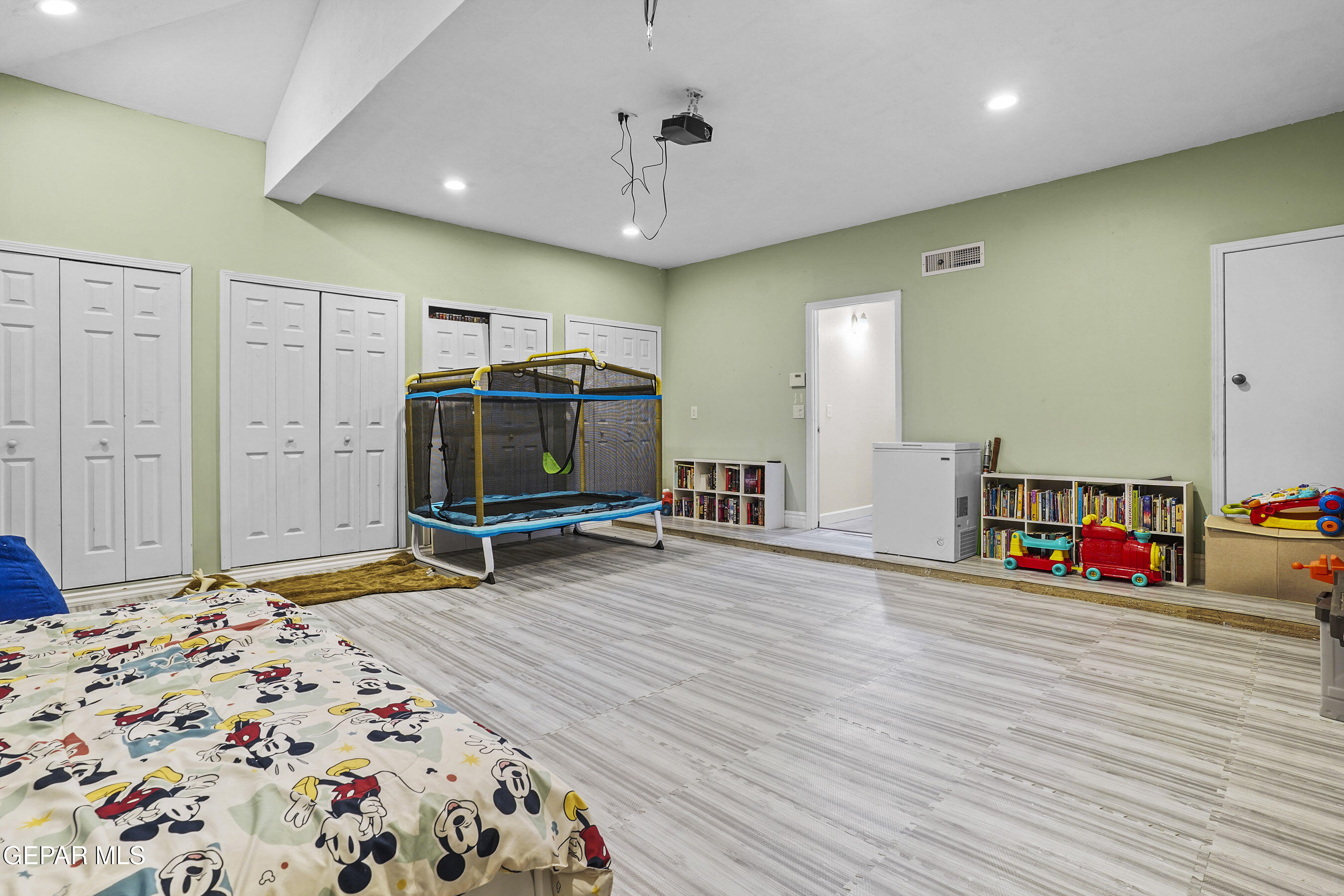 14052 HIGHWEED Drive