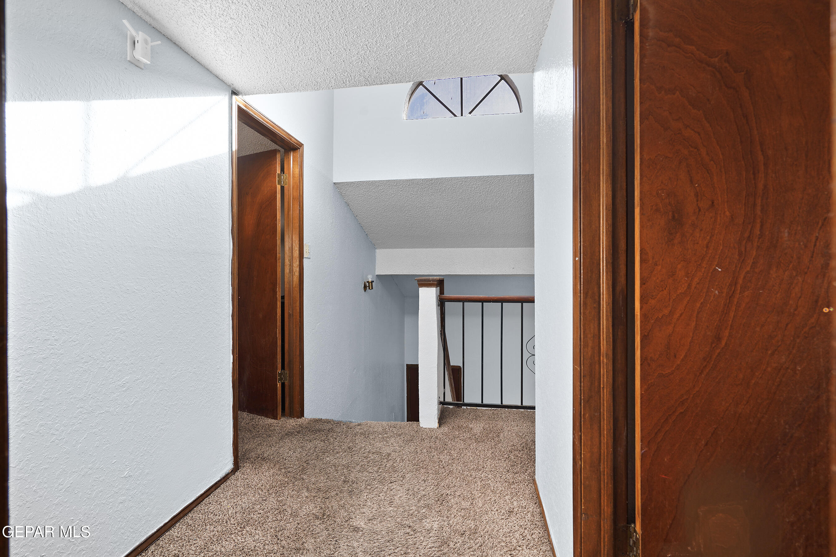 7337 ROYAL ARMS Drive