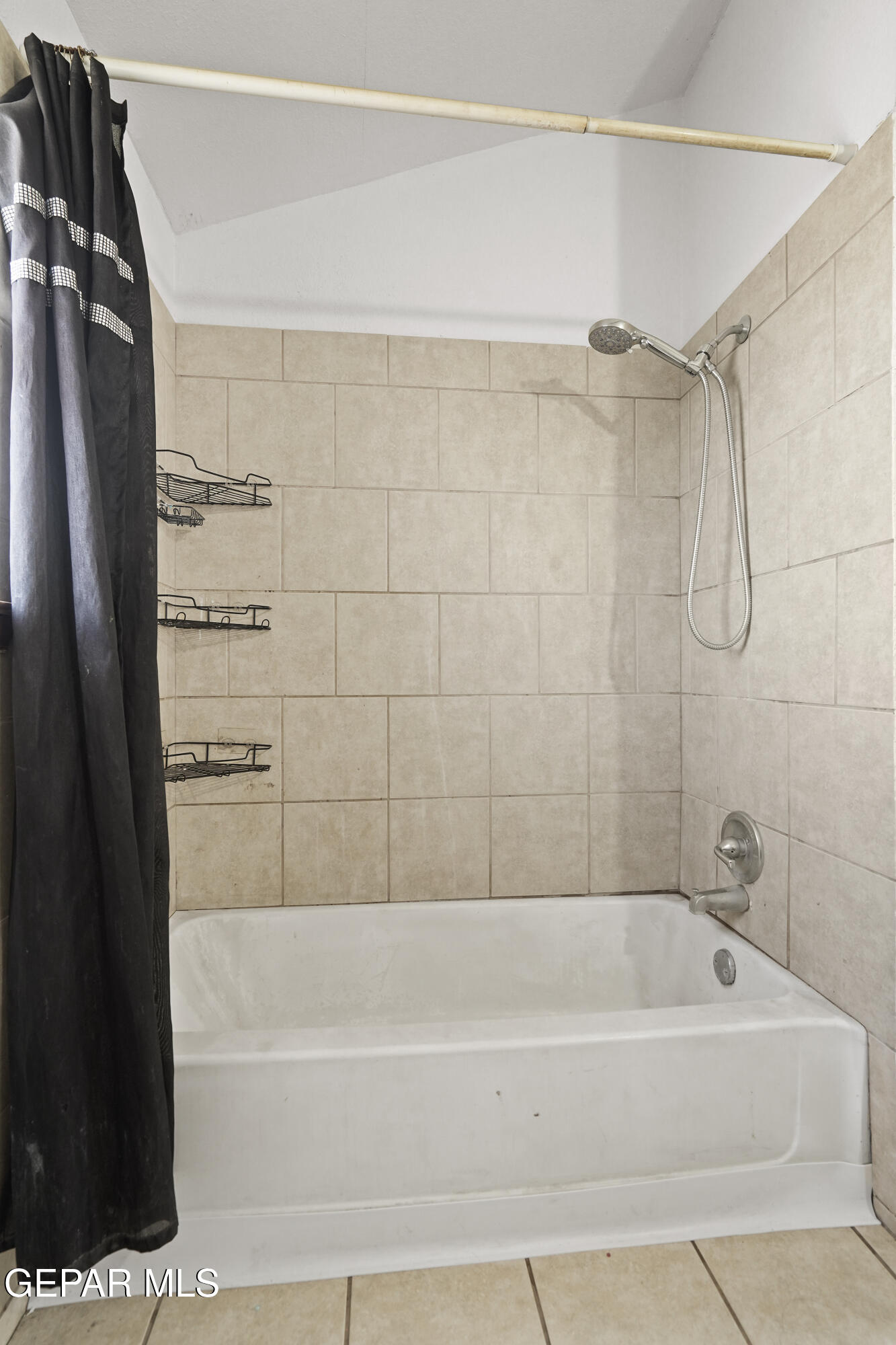 7337 ROYAL ARMS Drive