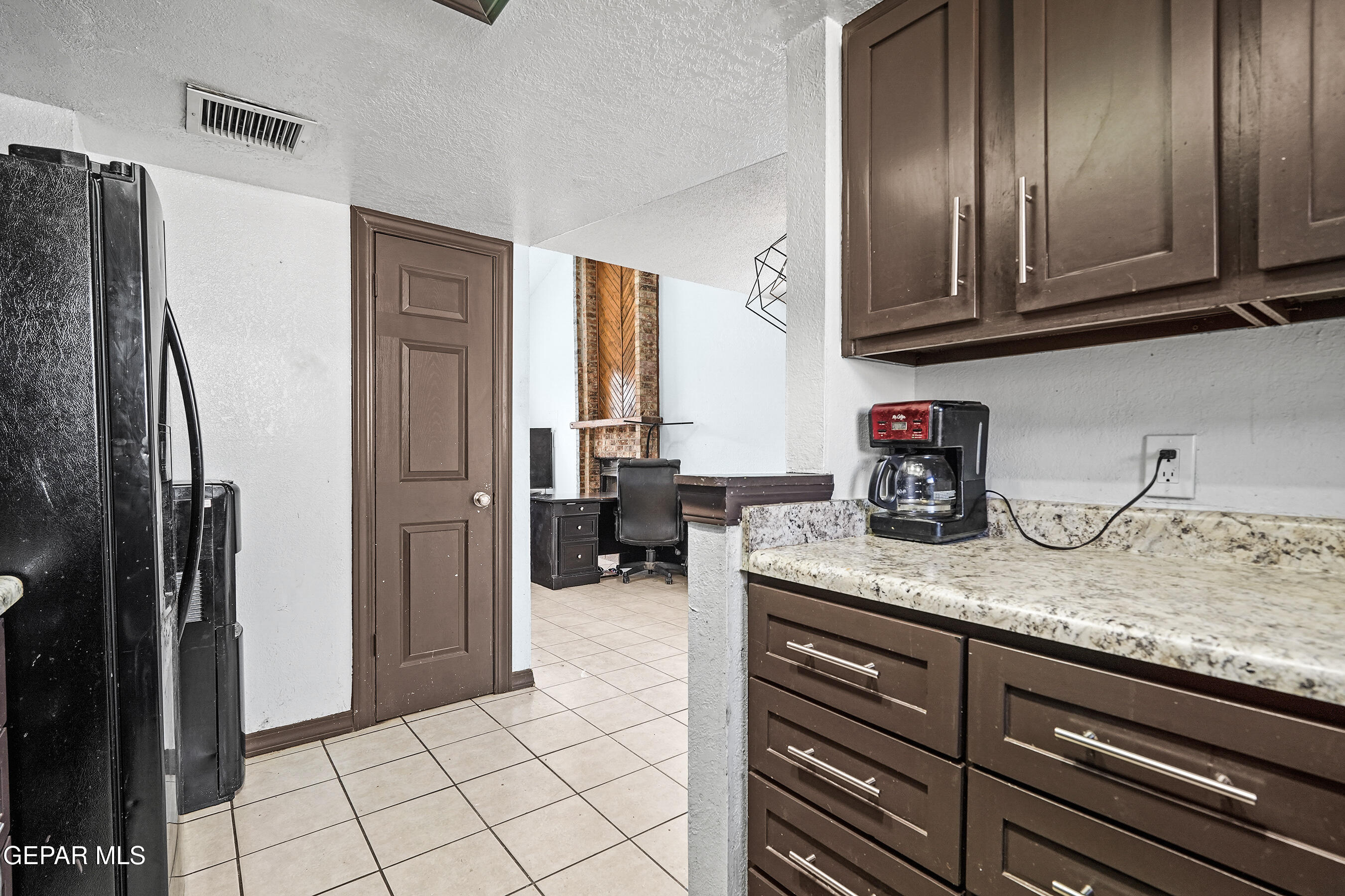 7337 ROYAL ARMS Drive