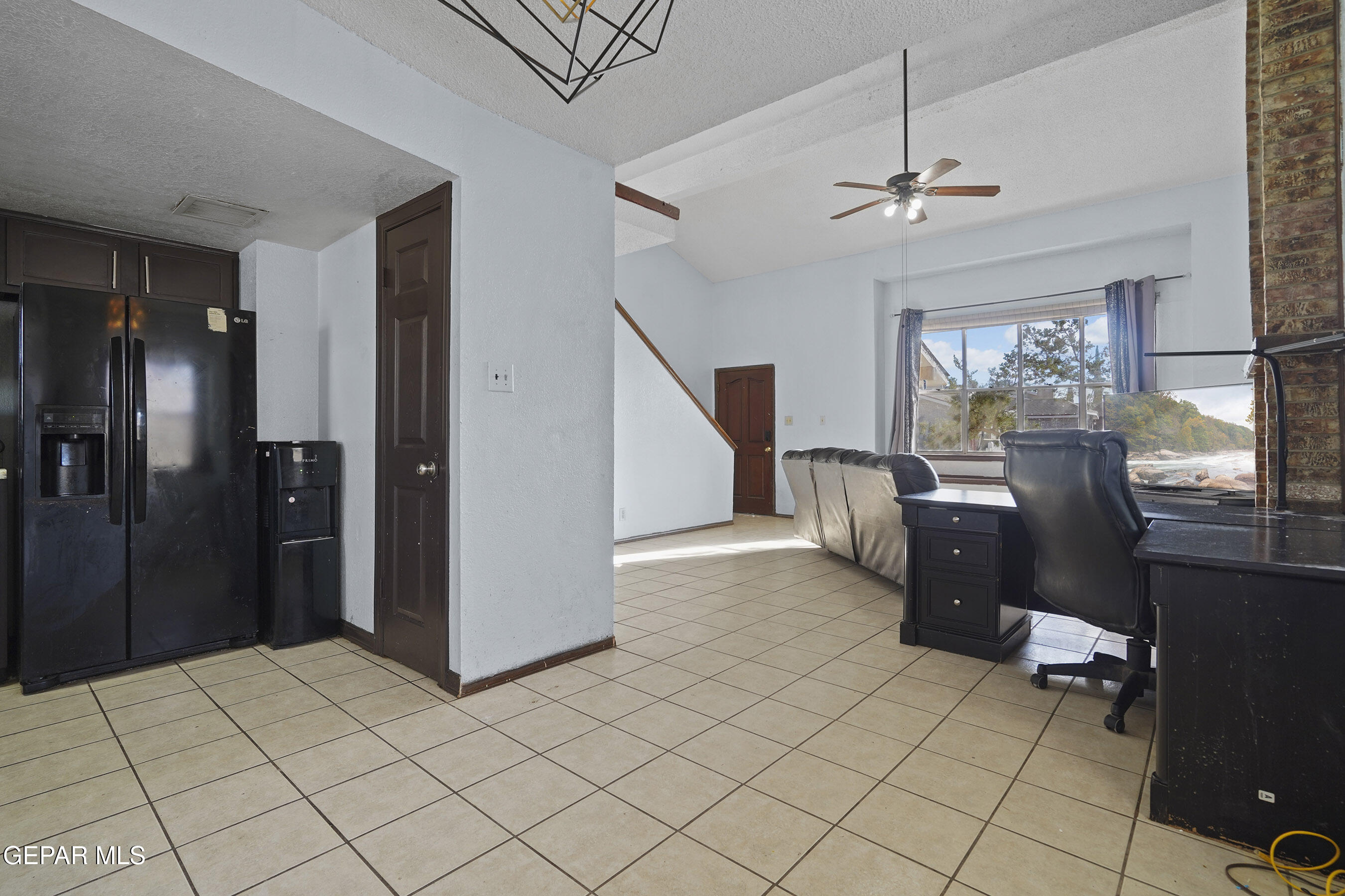 7337 ROYAL ARMS Drive