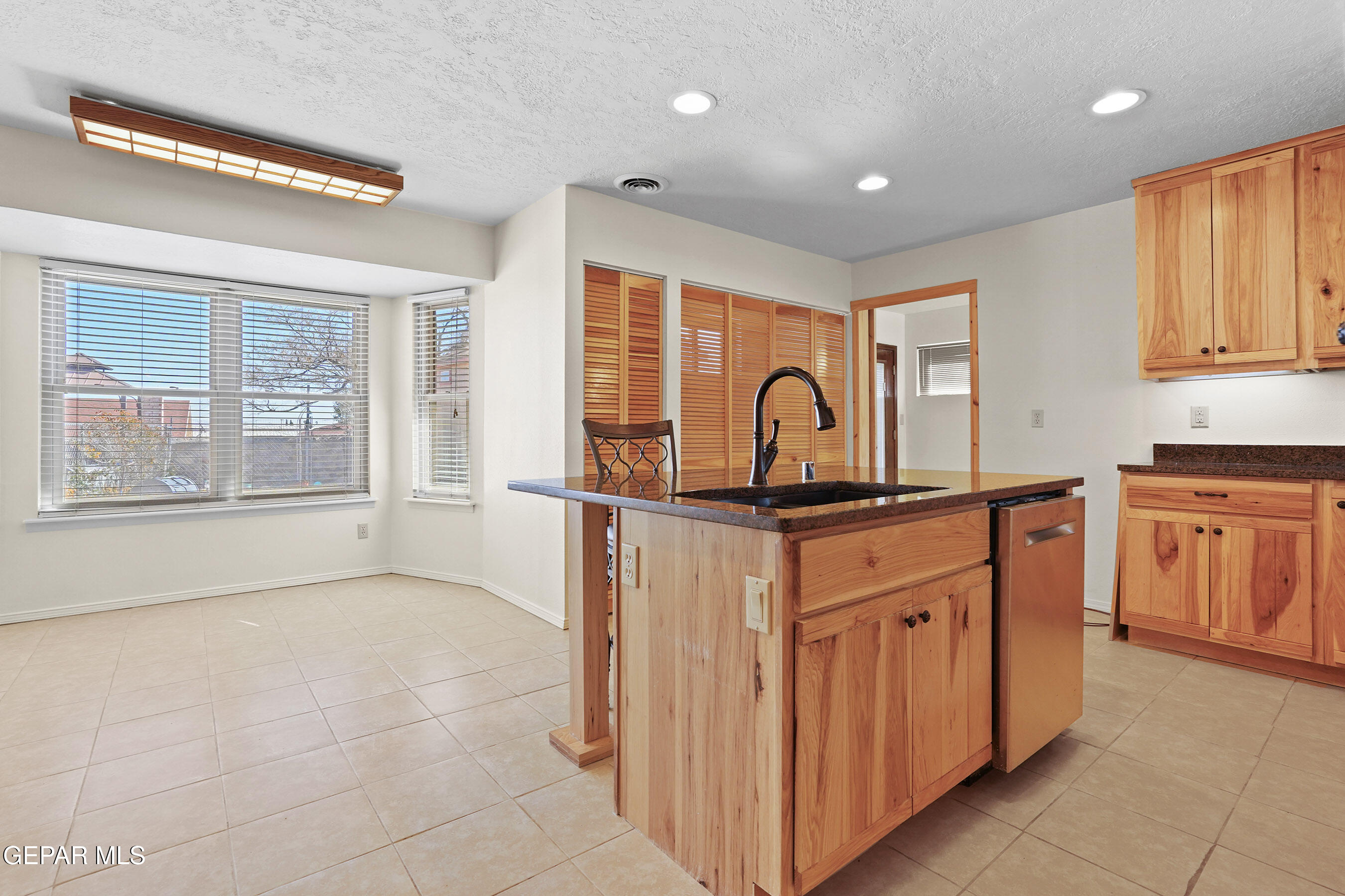 10406 BON AIRE Drive