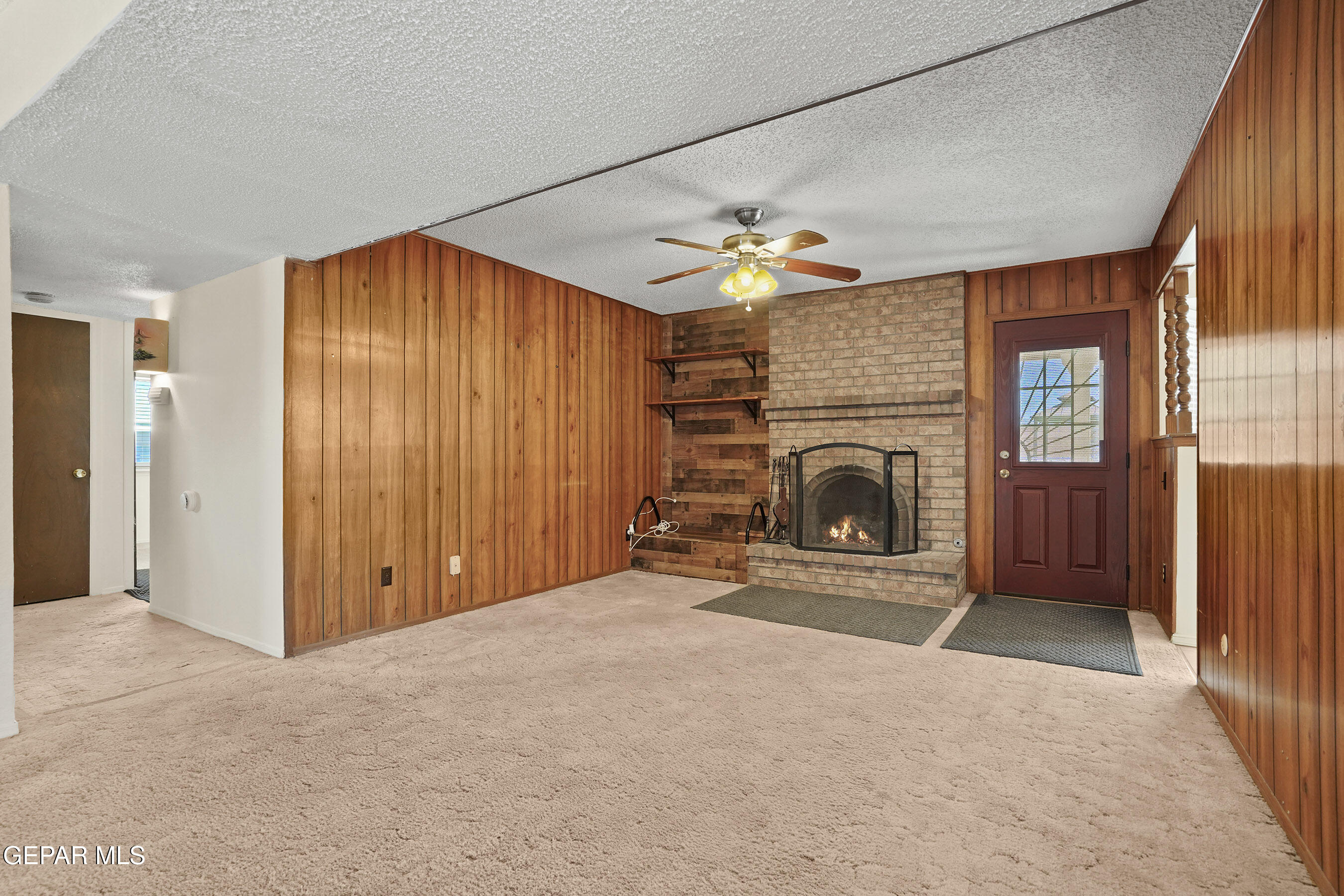 10406 BON AIRE Drive