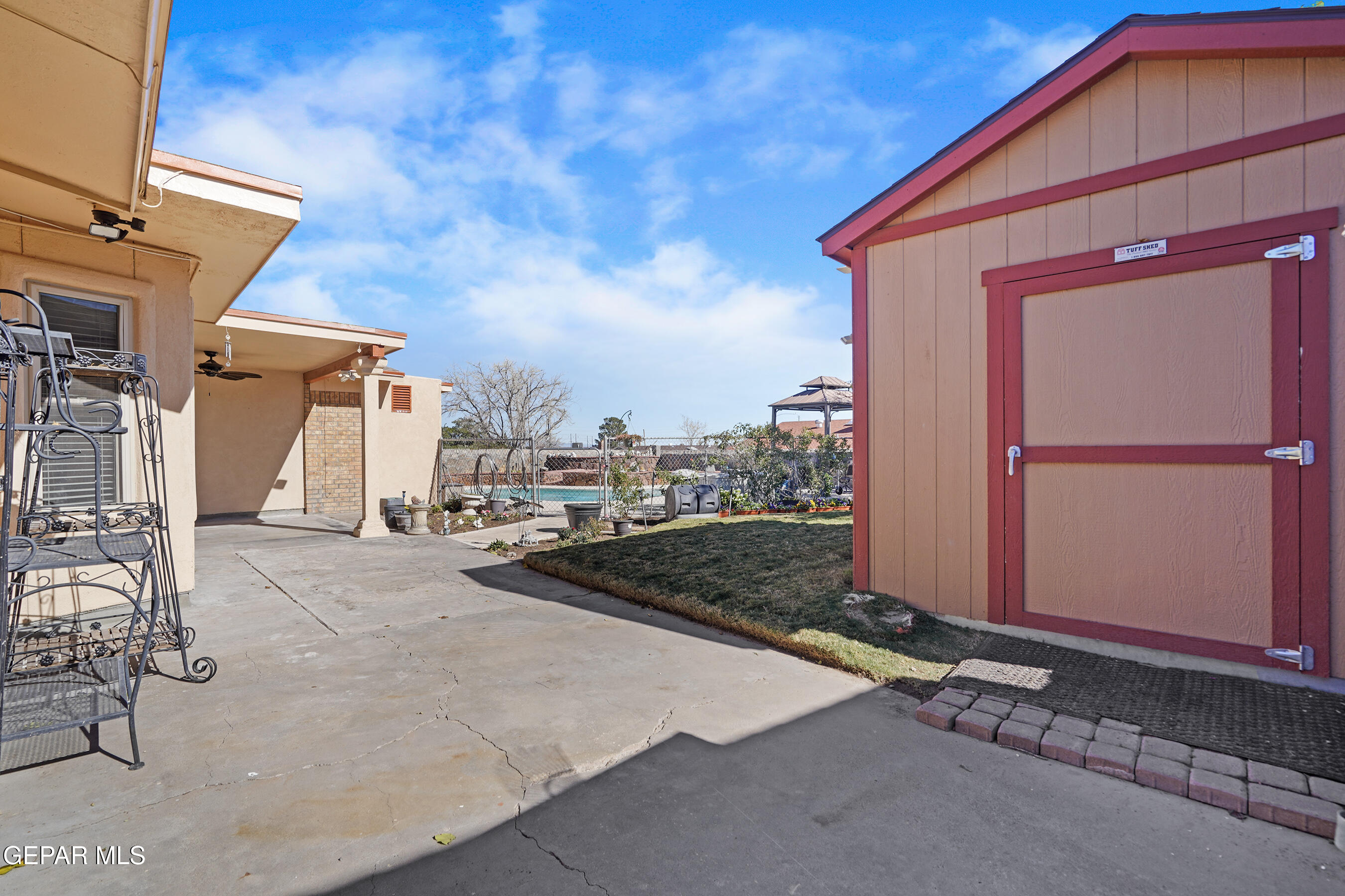 10406 BON AIRE Drive