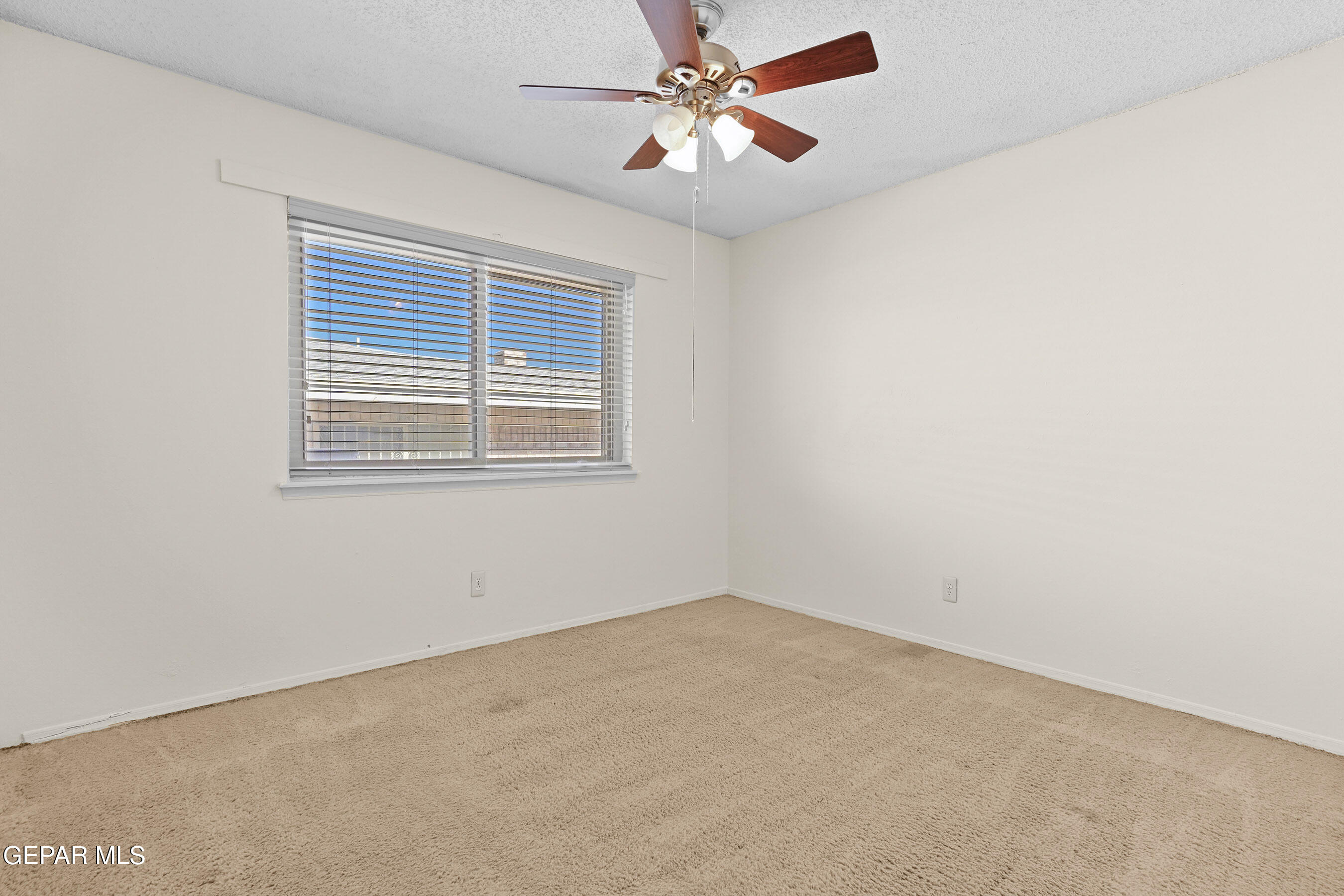 10406 BON AIRE Drive