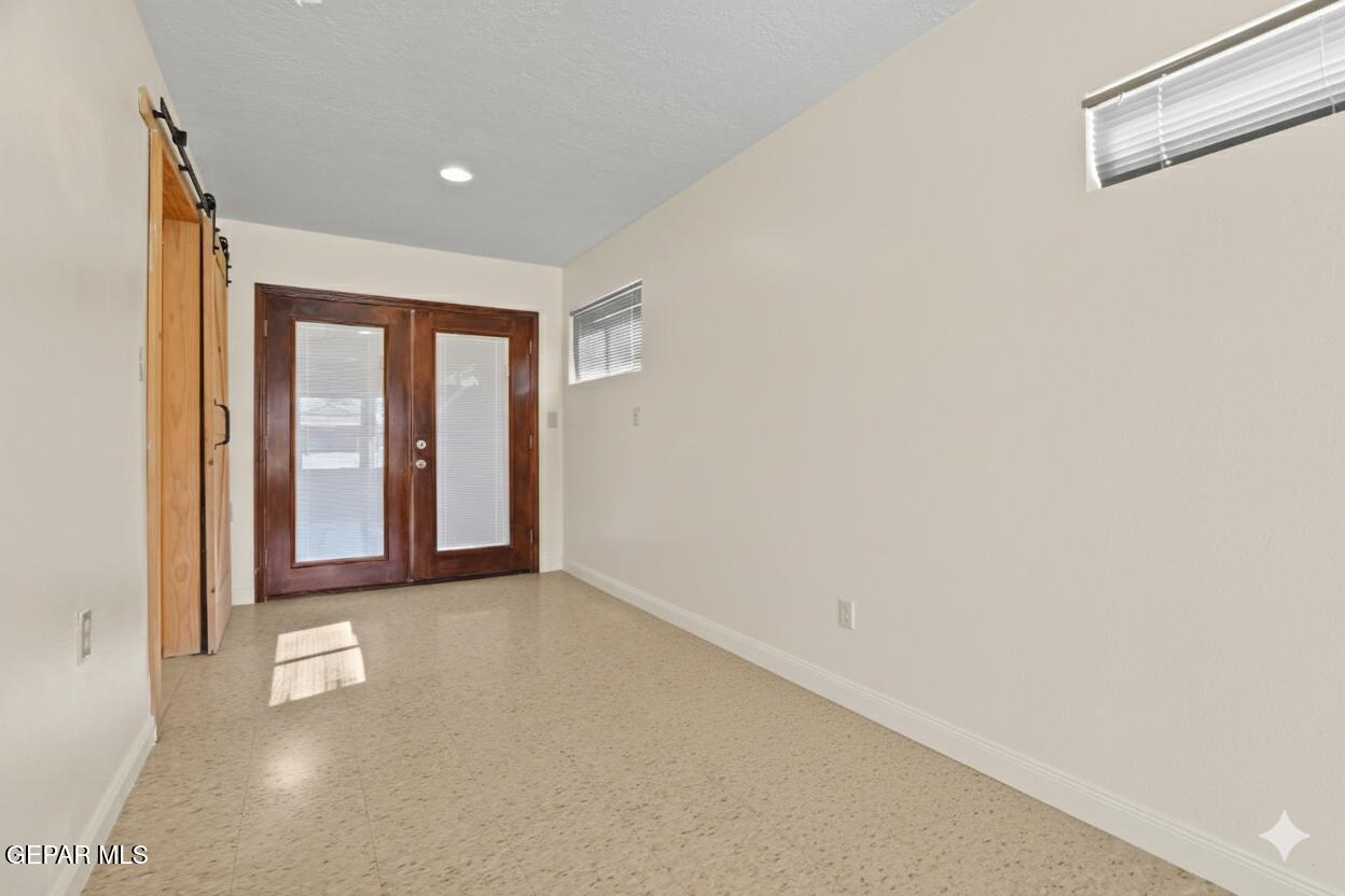 10406 BON AIRE Drive