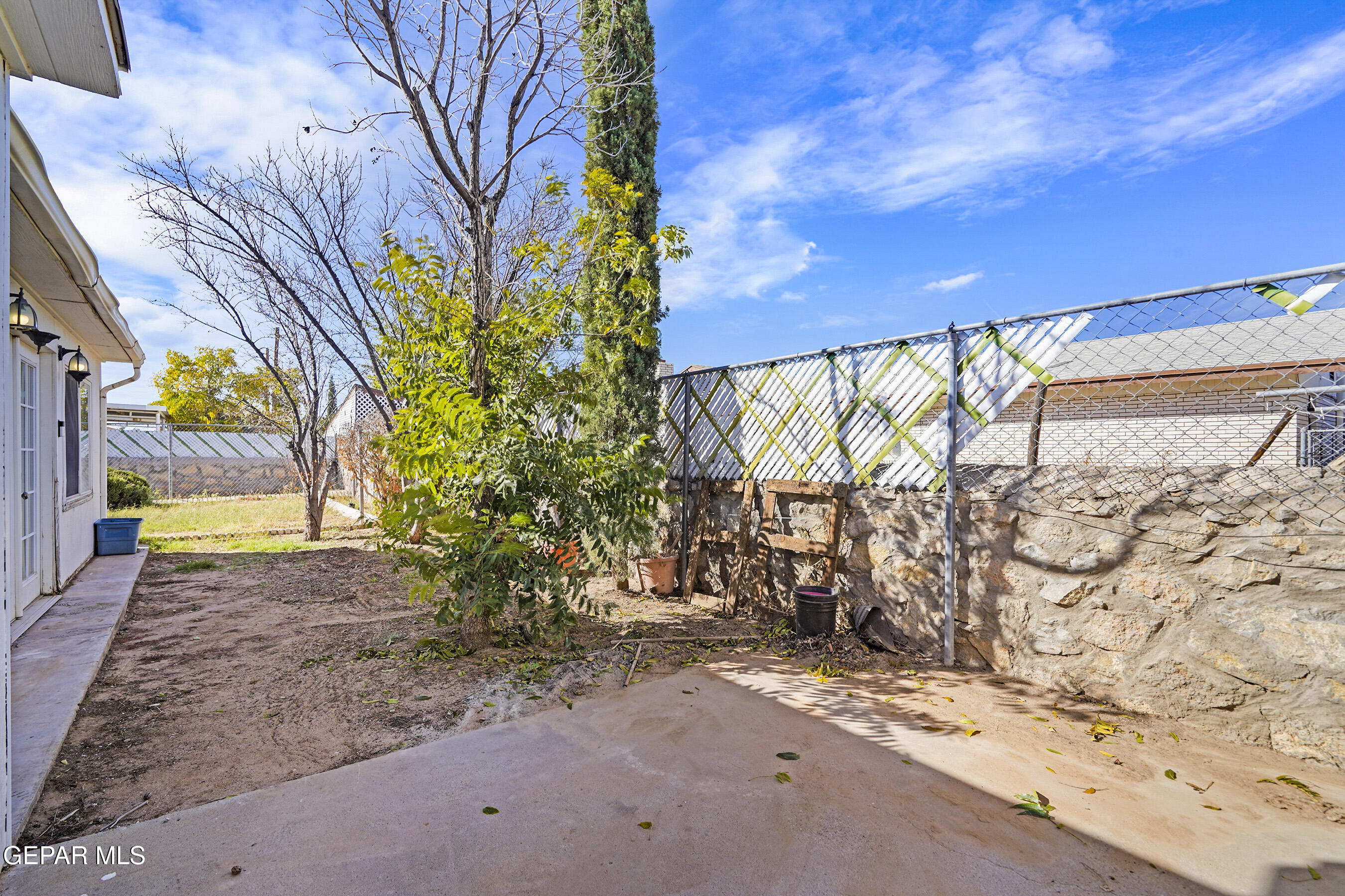 9849 MINUTEMAN Street