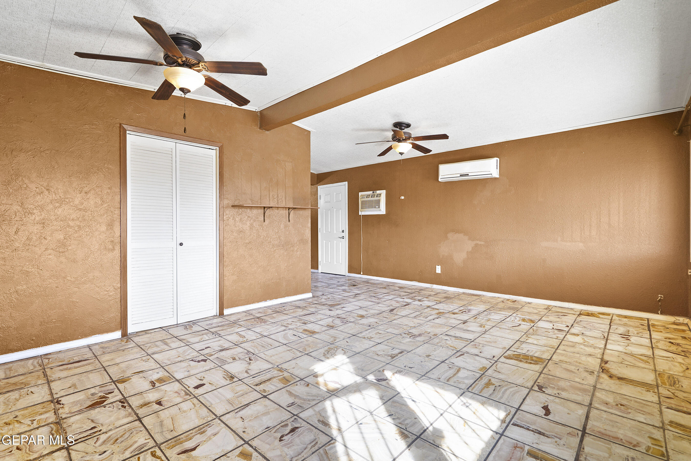 9849 MINUTEMAN Street