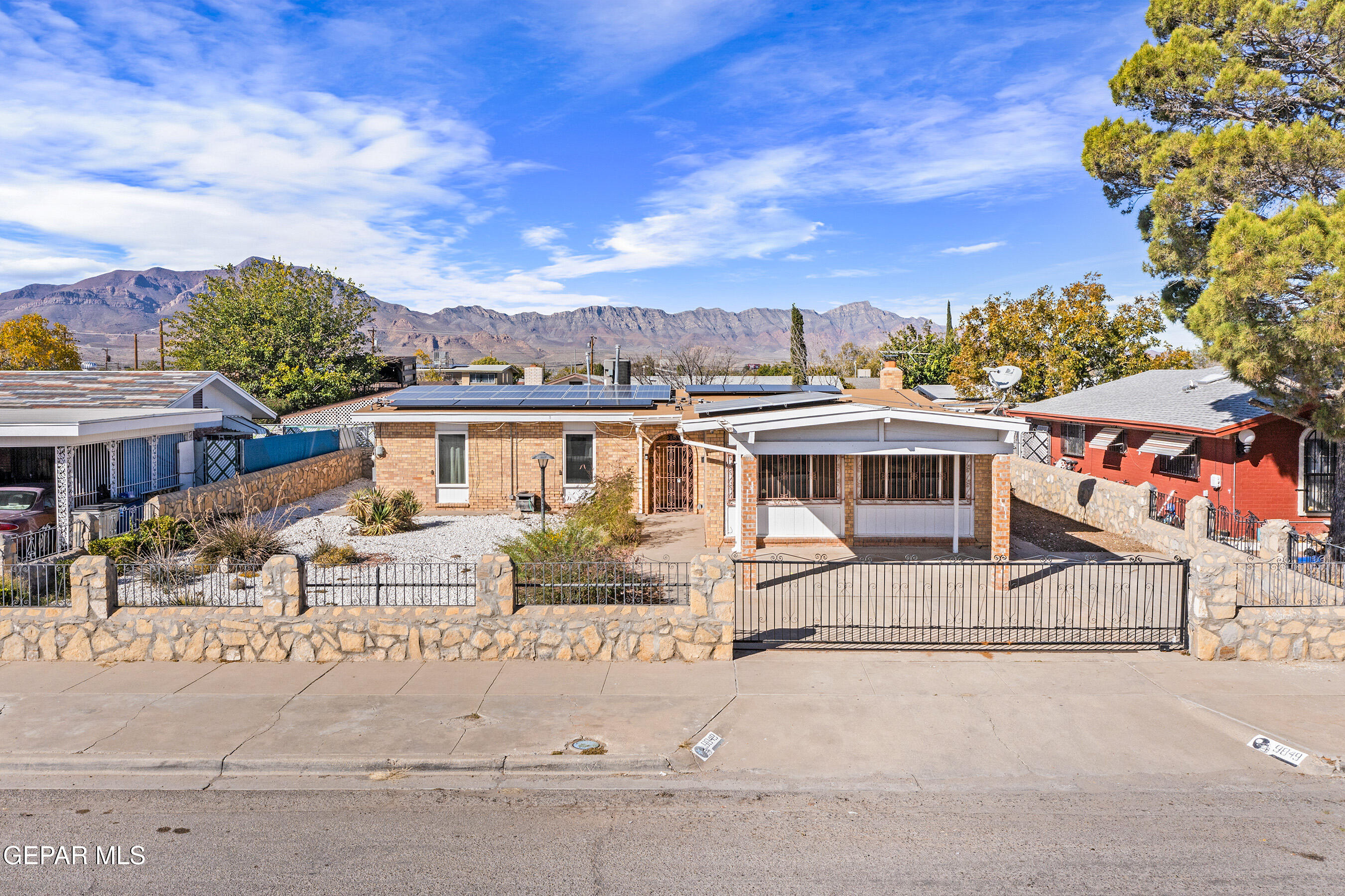 9849 MINUTEMAN Street