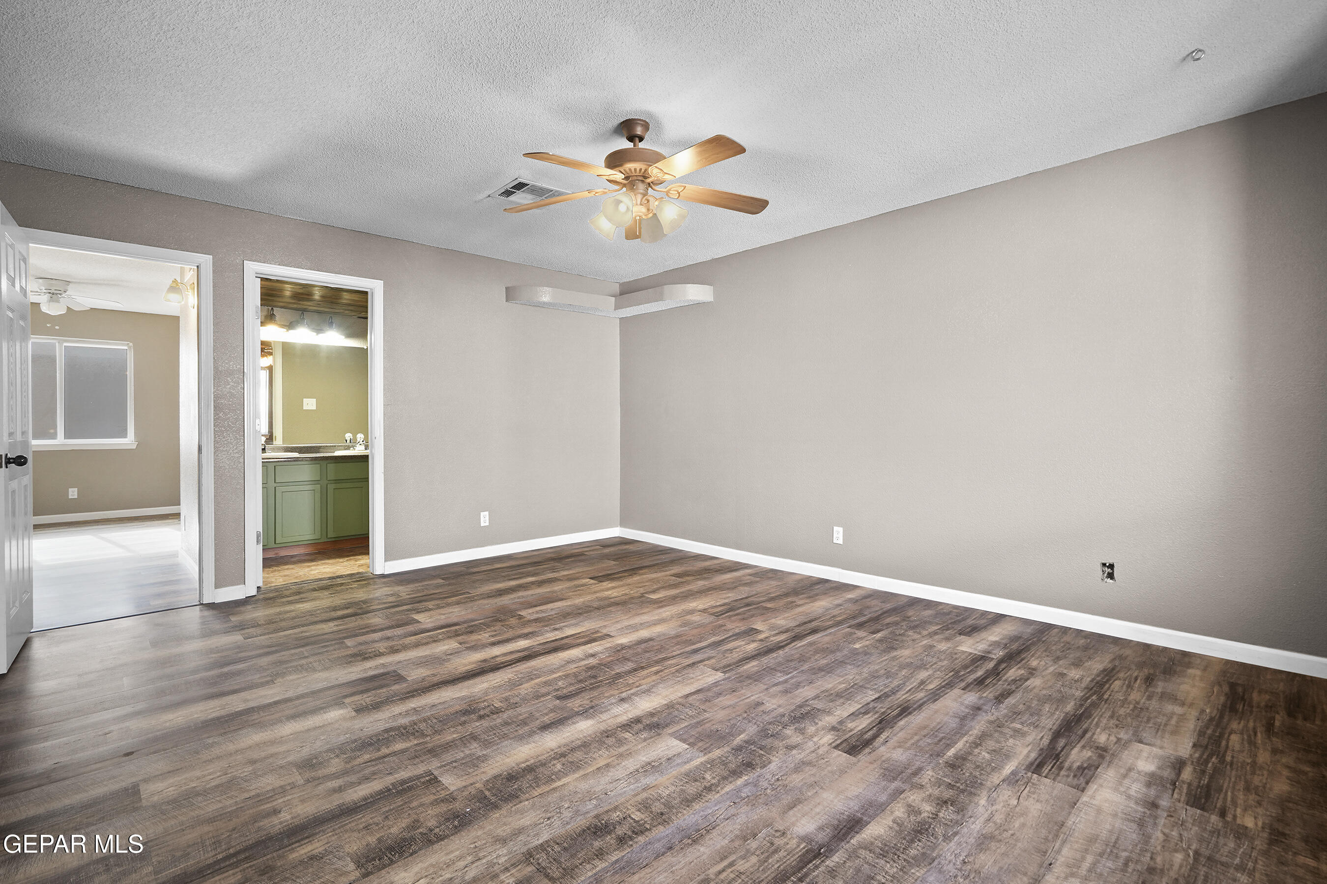 4121 TIERRA BRONCE Drive