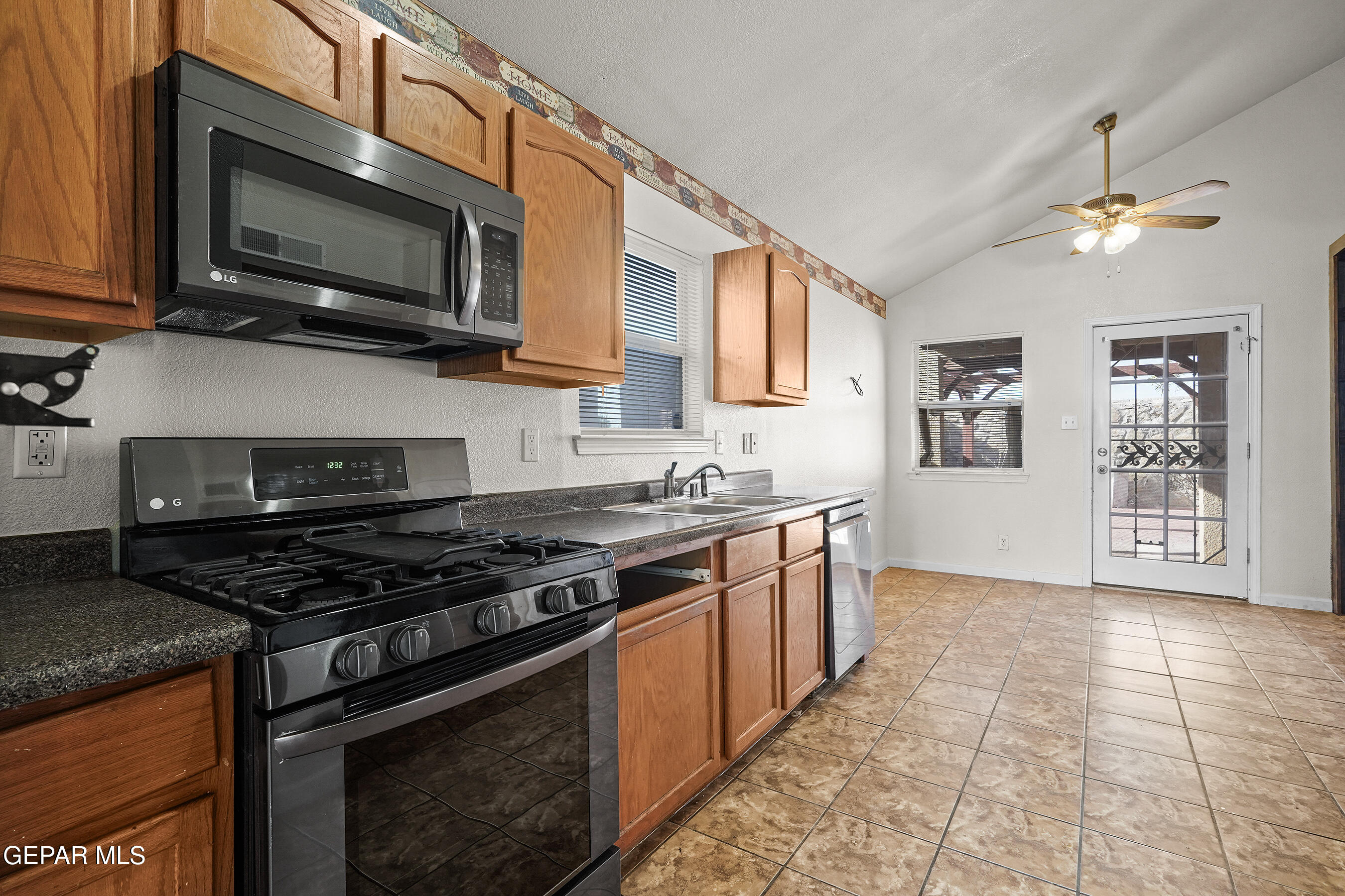 4121 TIERRA BRONCE Drive