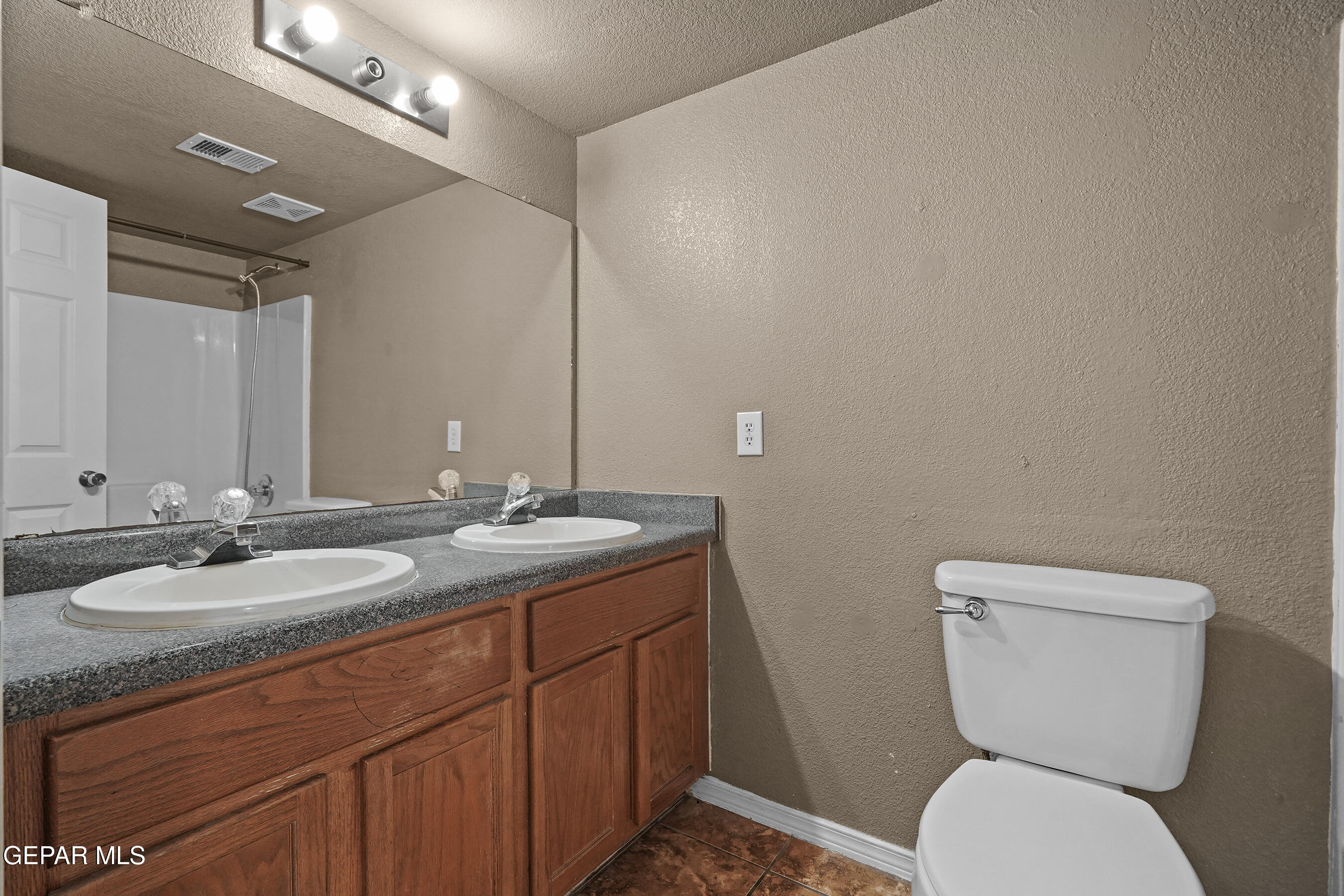 4121 TIERRA BRONCE Drive