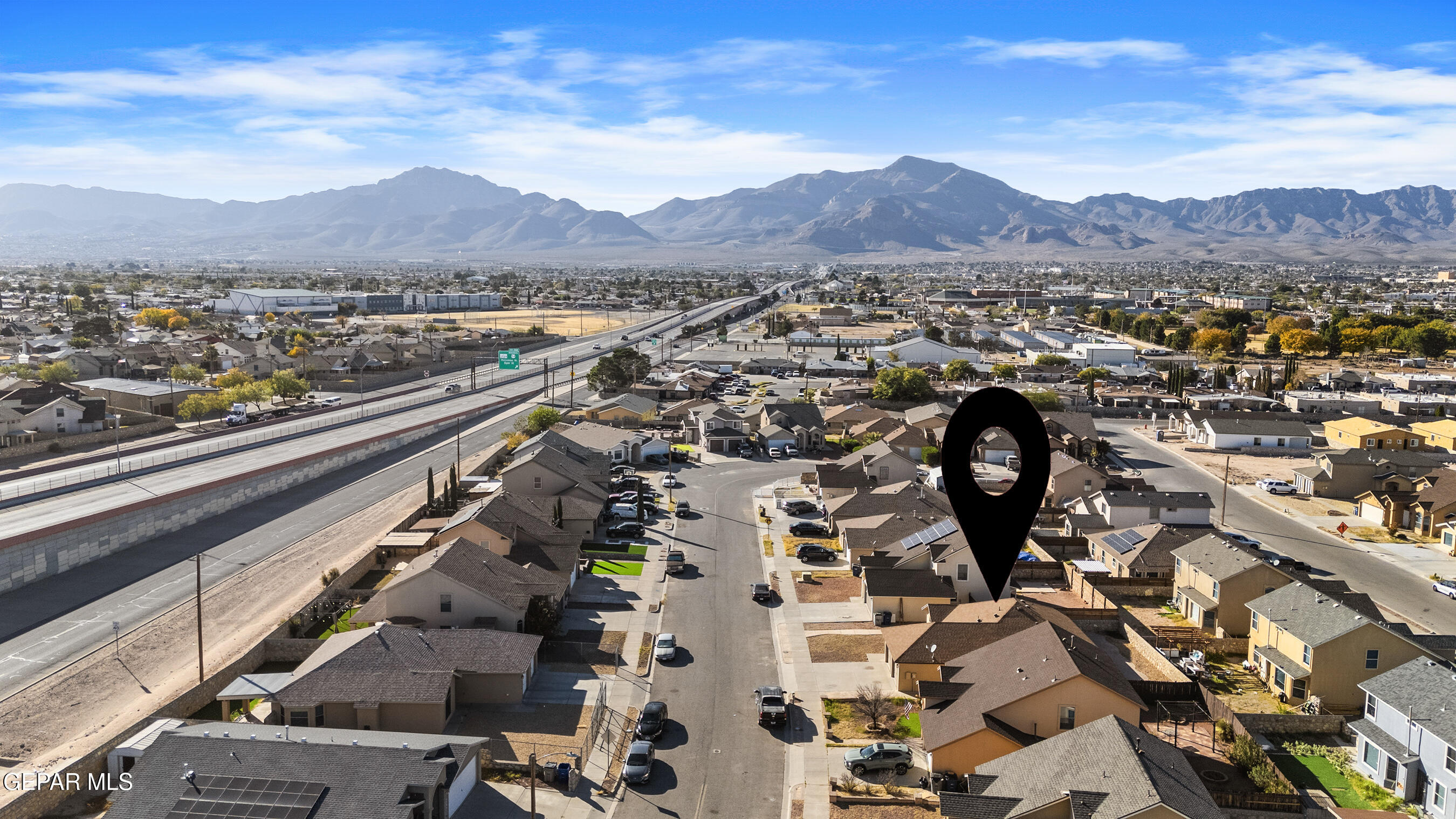 6237 LOVEBIRD Lane