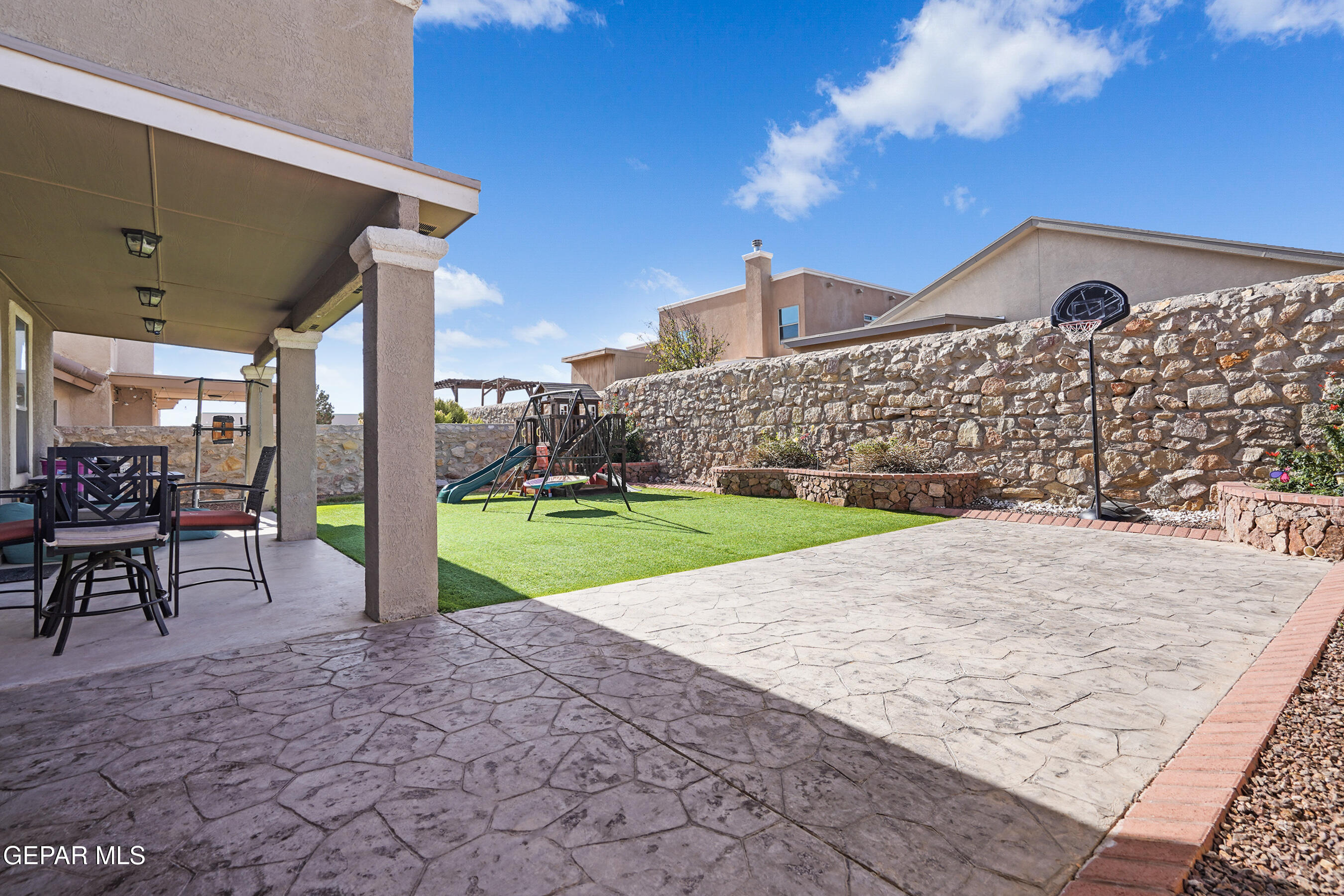 11265 CATTLE RANCH Street