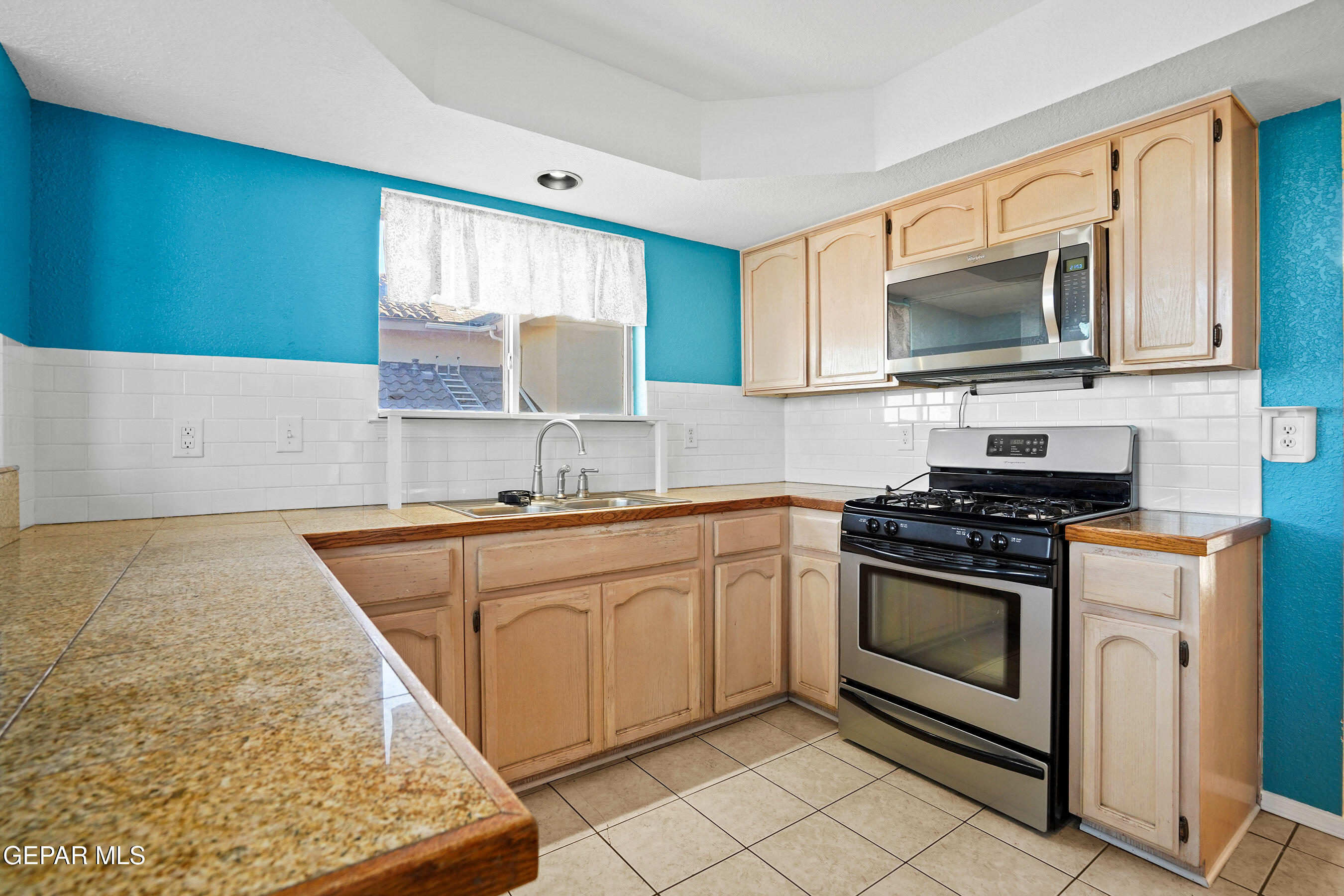 4328 LOMA ALEGRE Drive