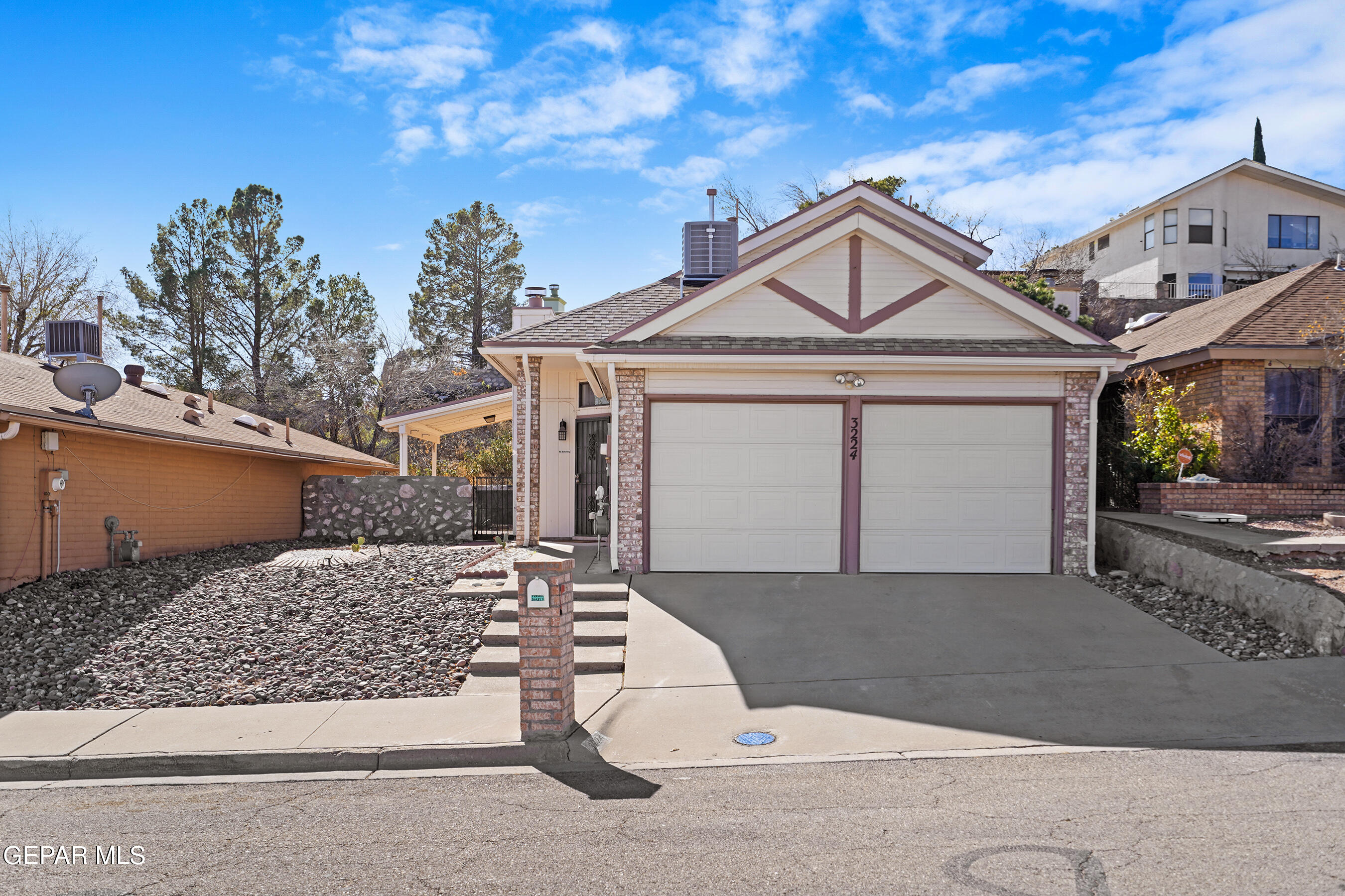 3224 MOUNTAIN RIDGE Drive