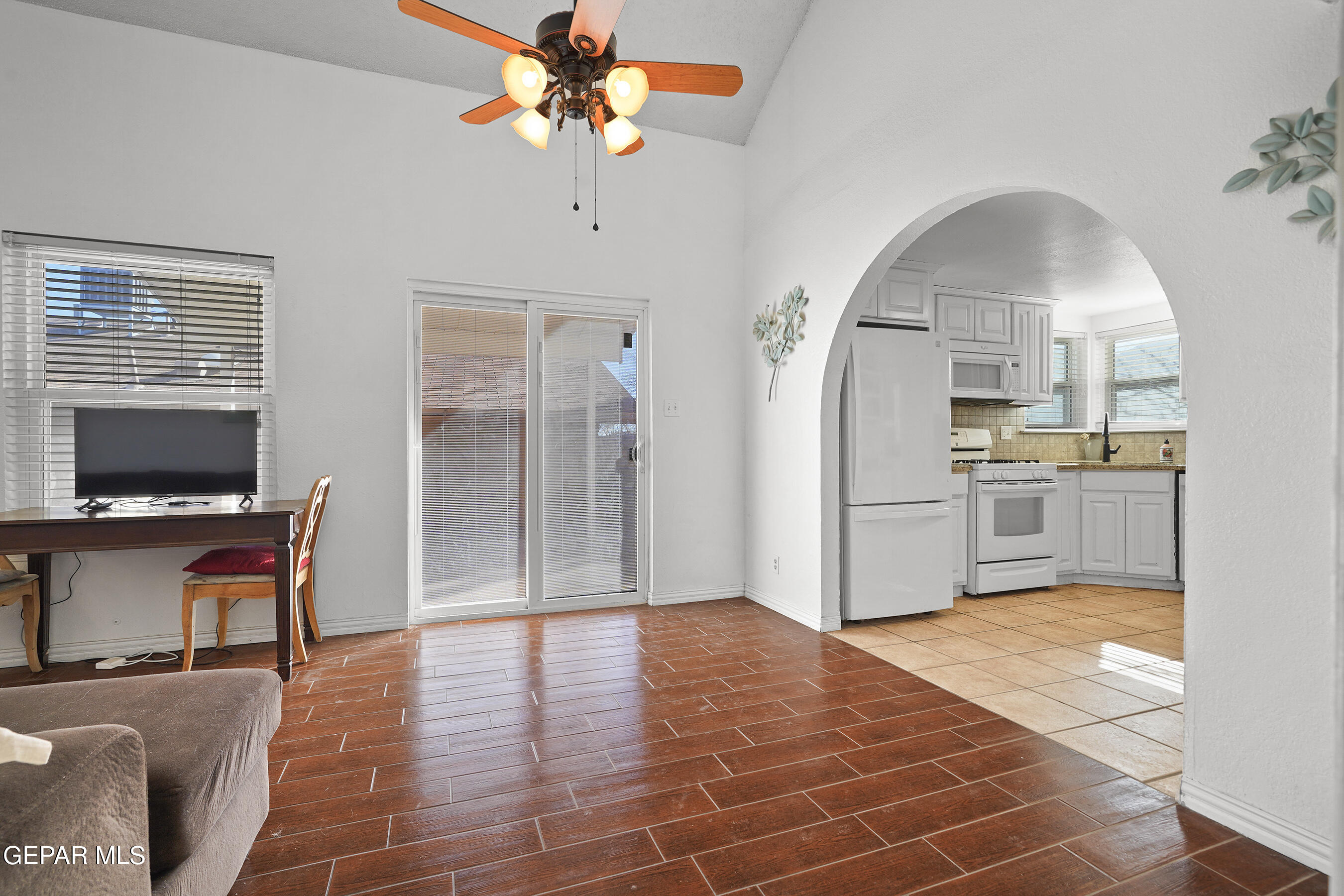 3224 MOUNTAIN RIDGE Drive