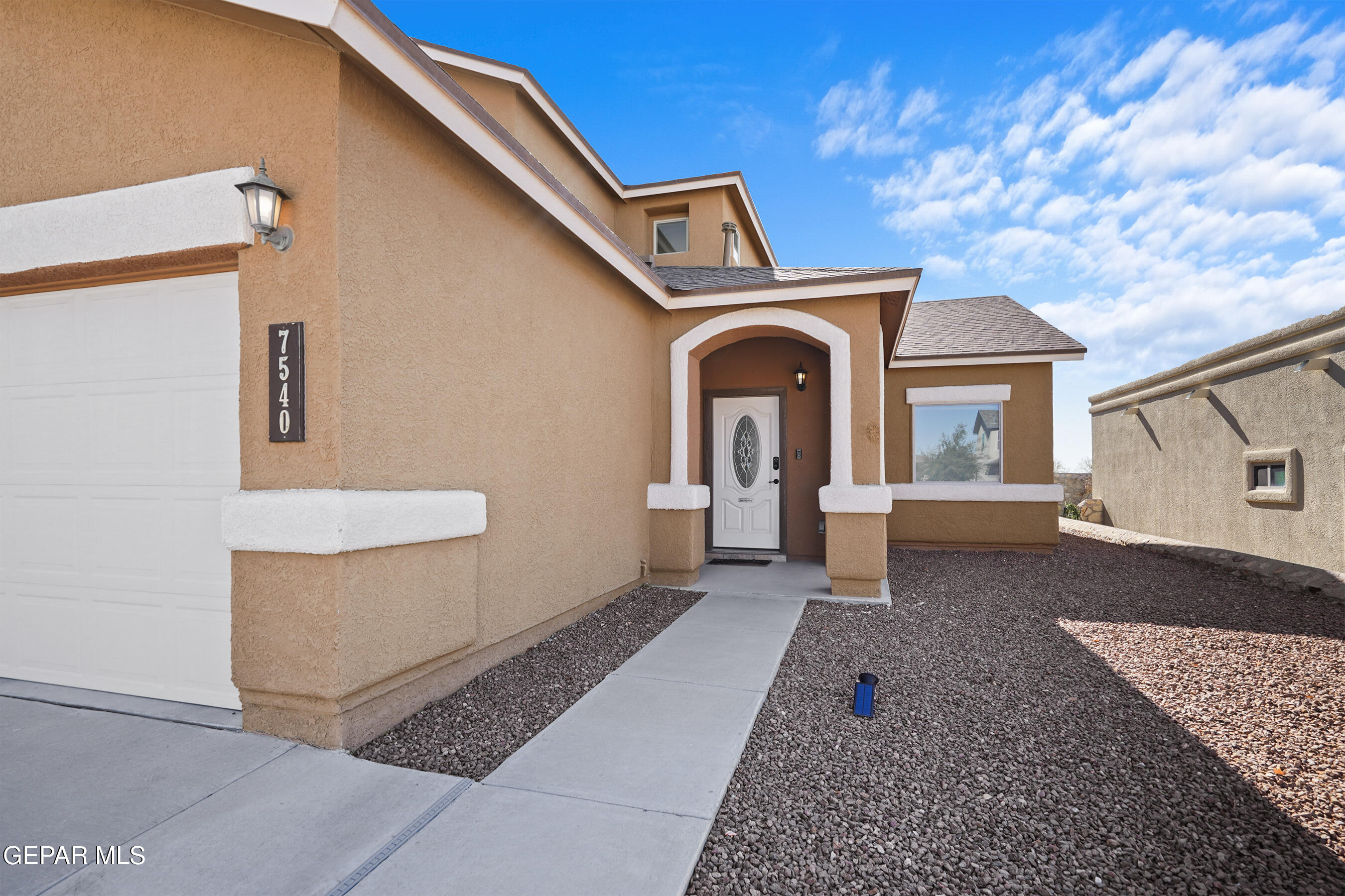 7540 WOLF CREEK Drive