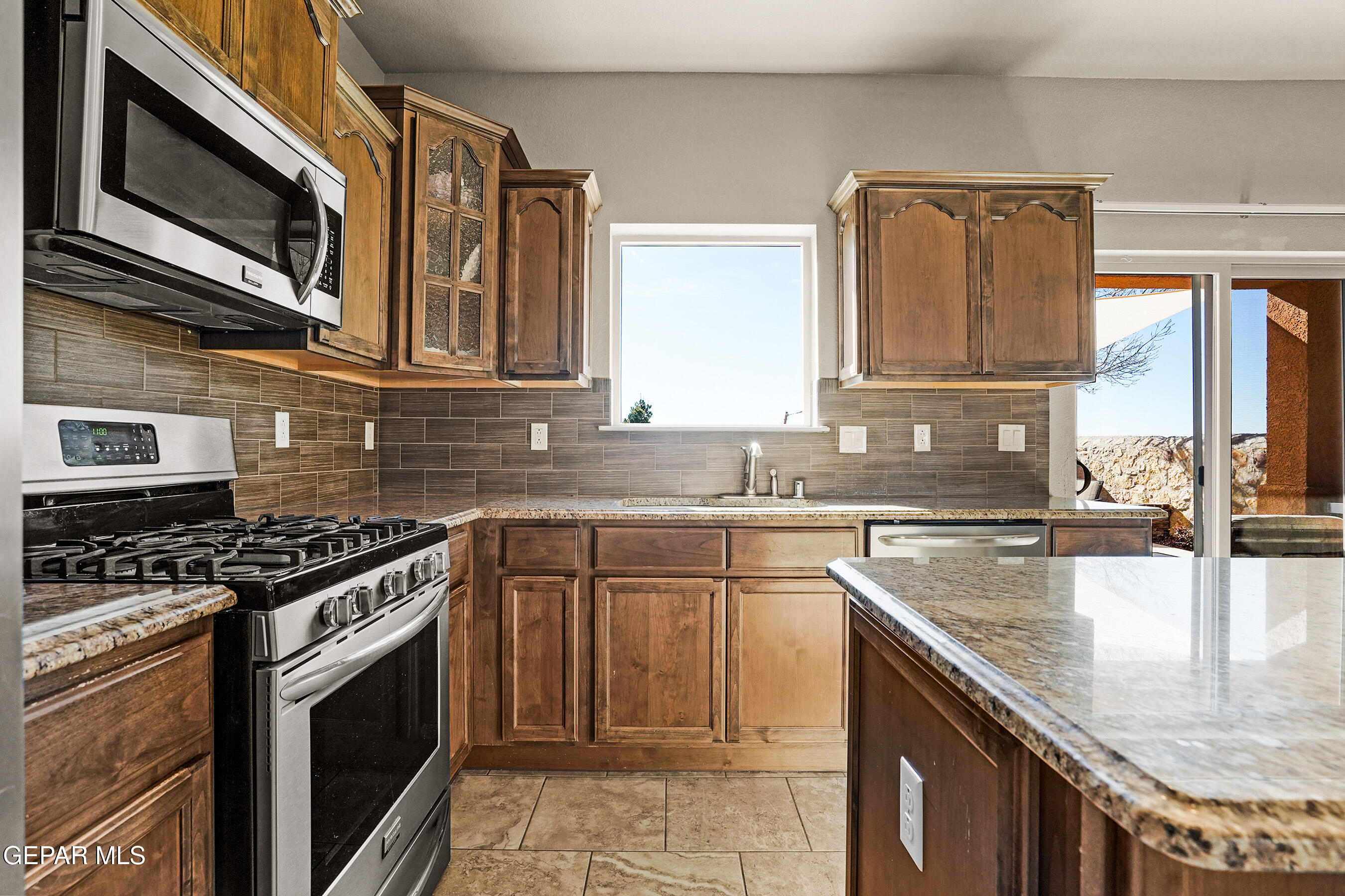 7540 WOLF CREEK Drive