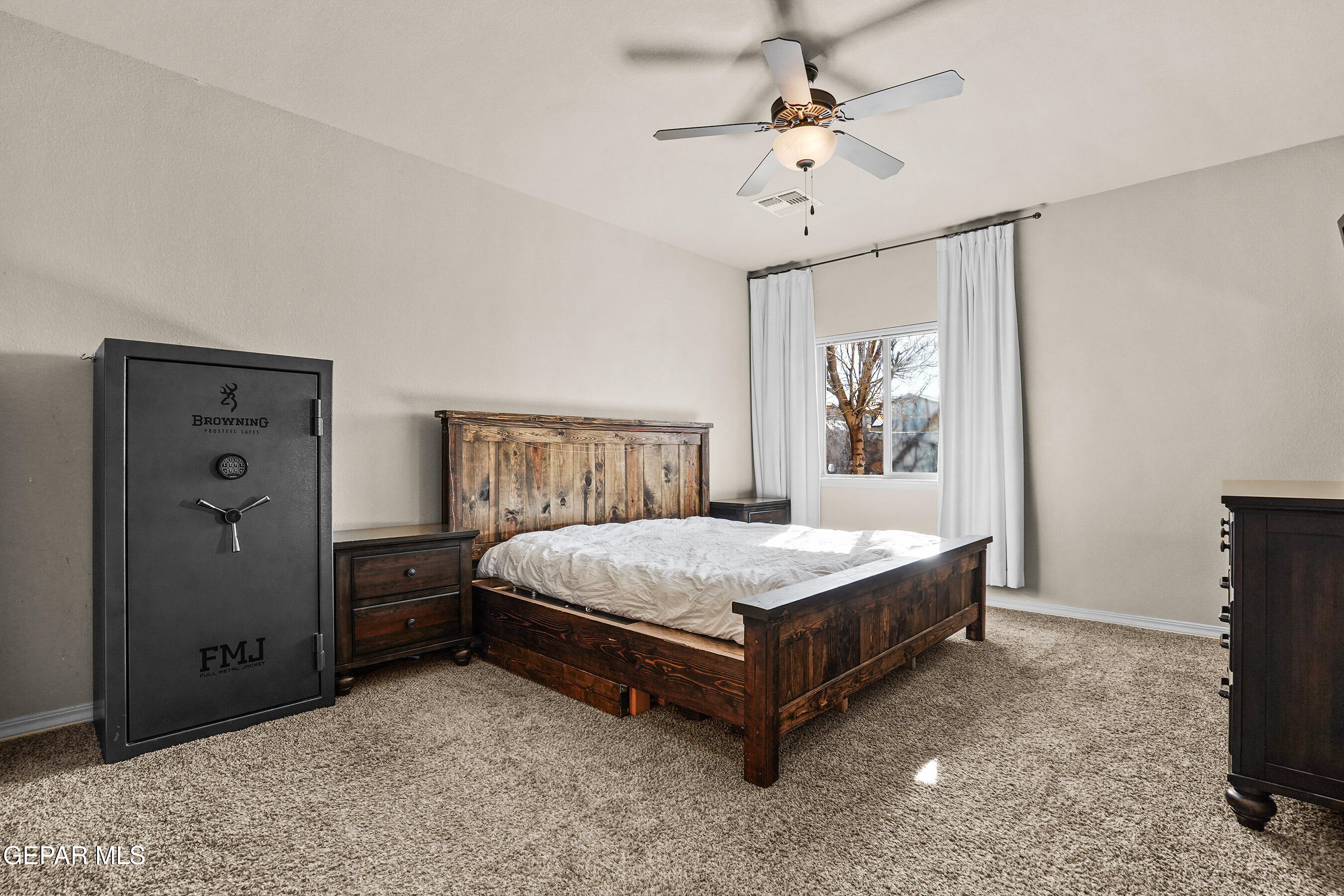 7540 WOLF CREEK Drive