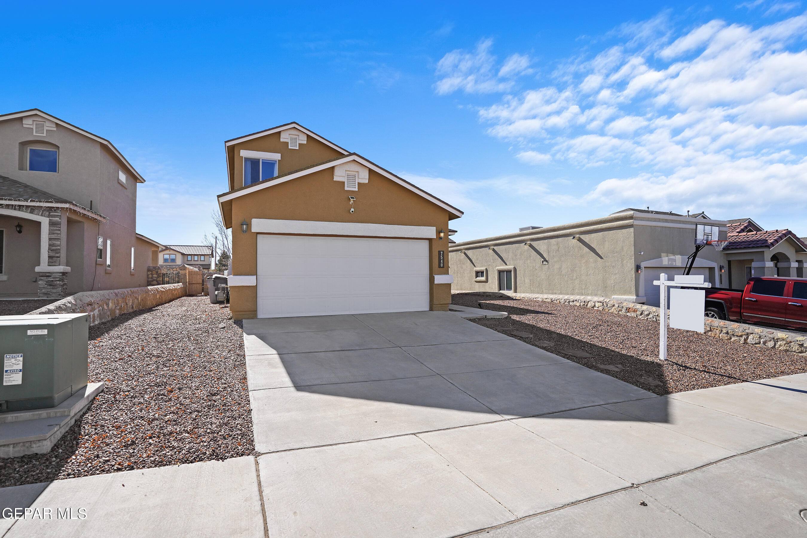 7540 WOLF CREEK Drive