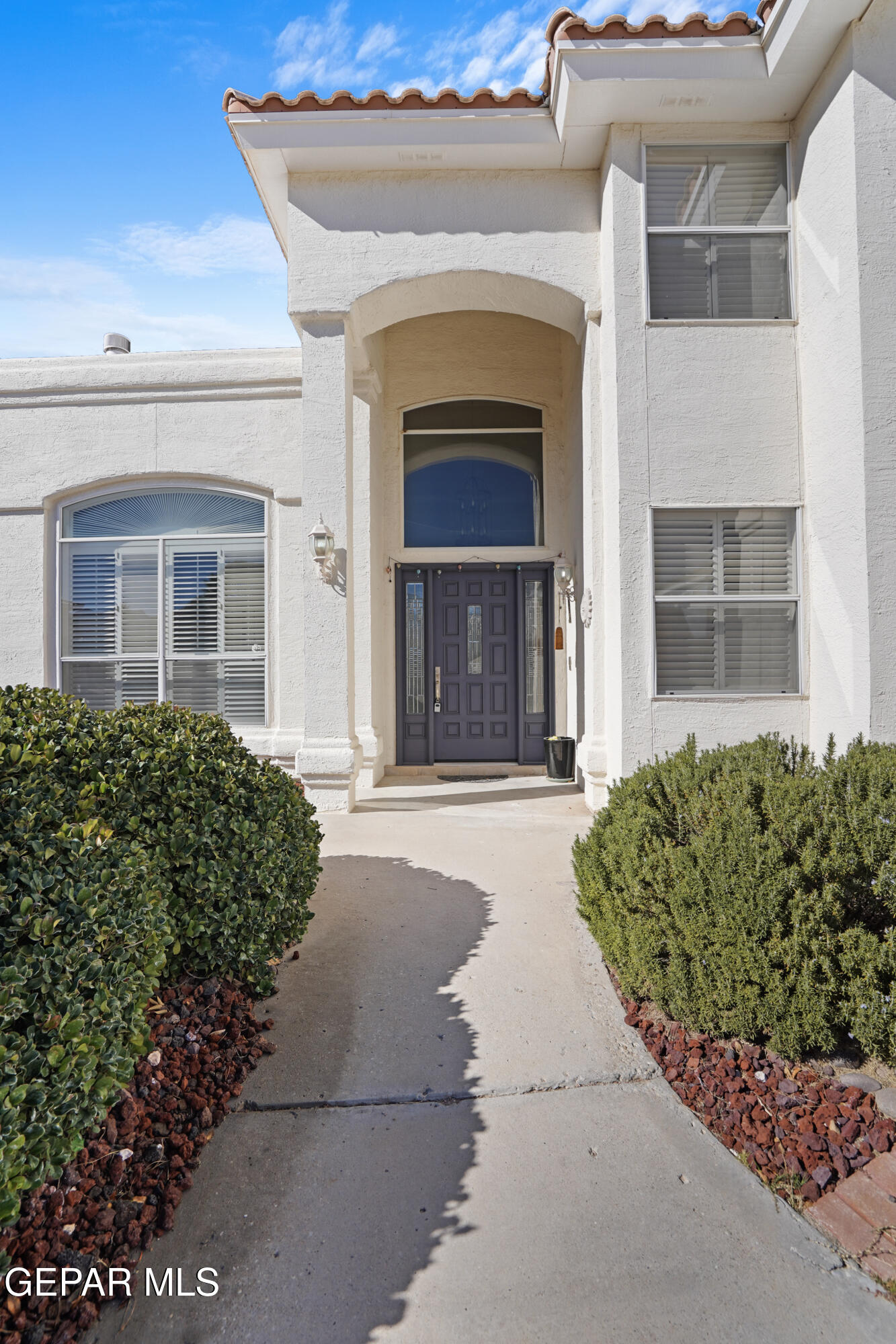 6513 ROYAL RIDGE Drive