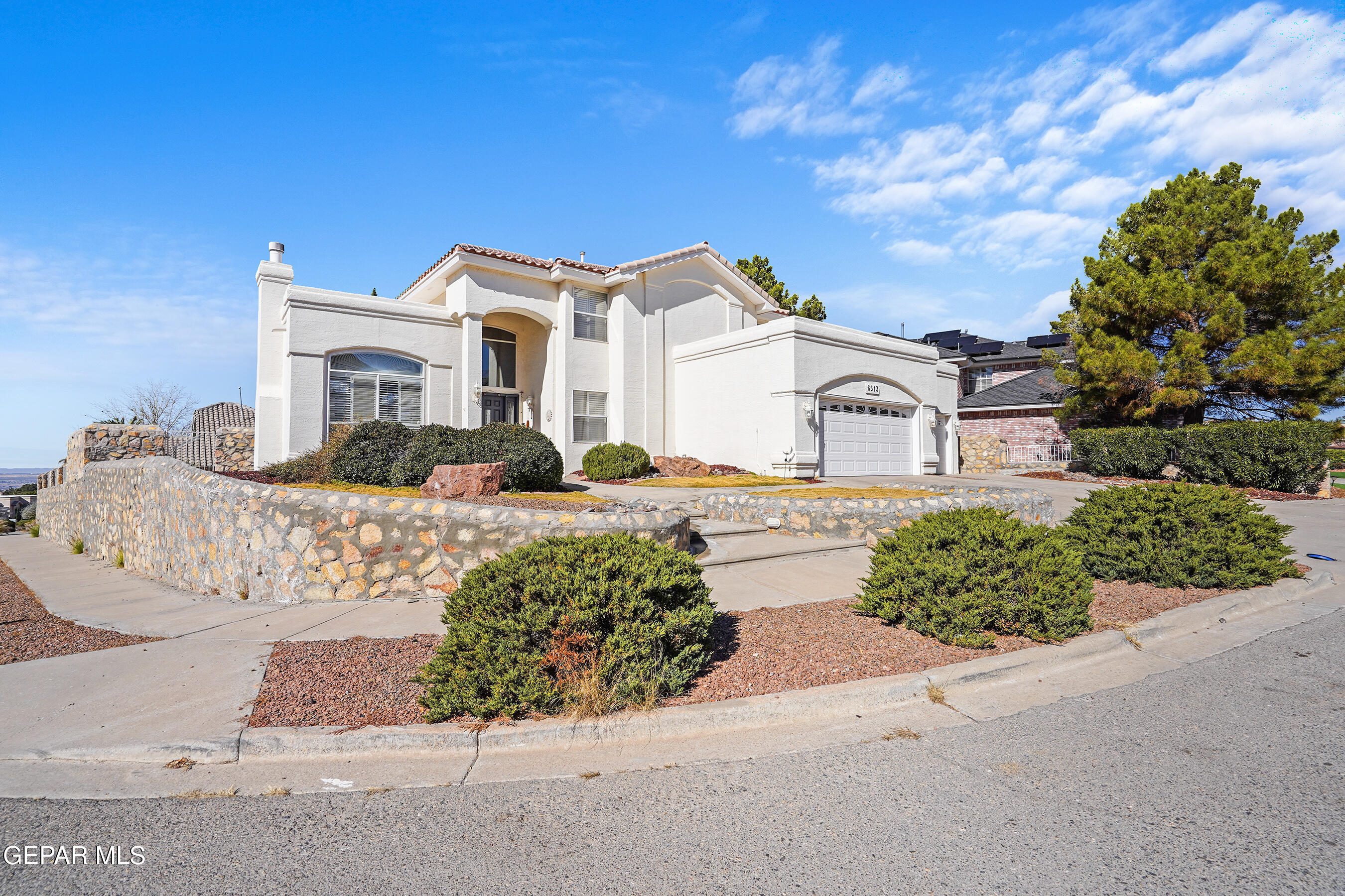 6513 ROYAL RIDGE Drive