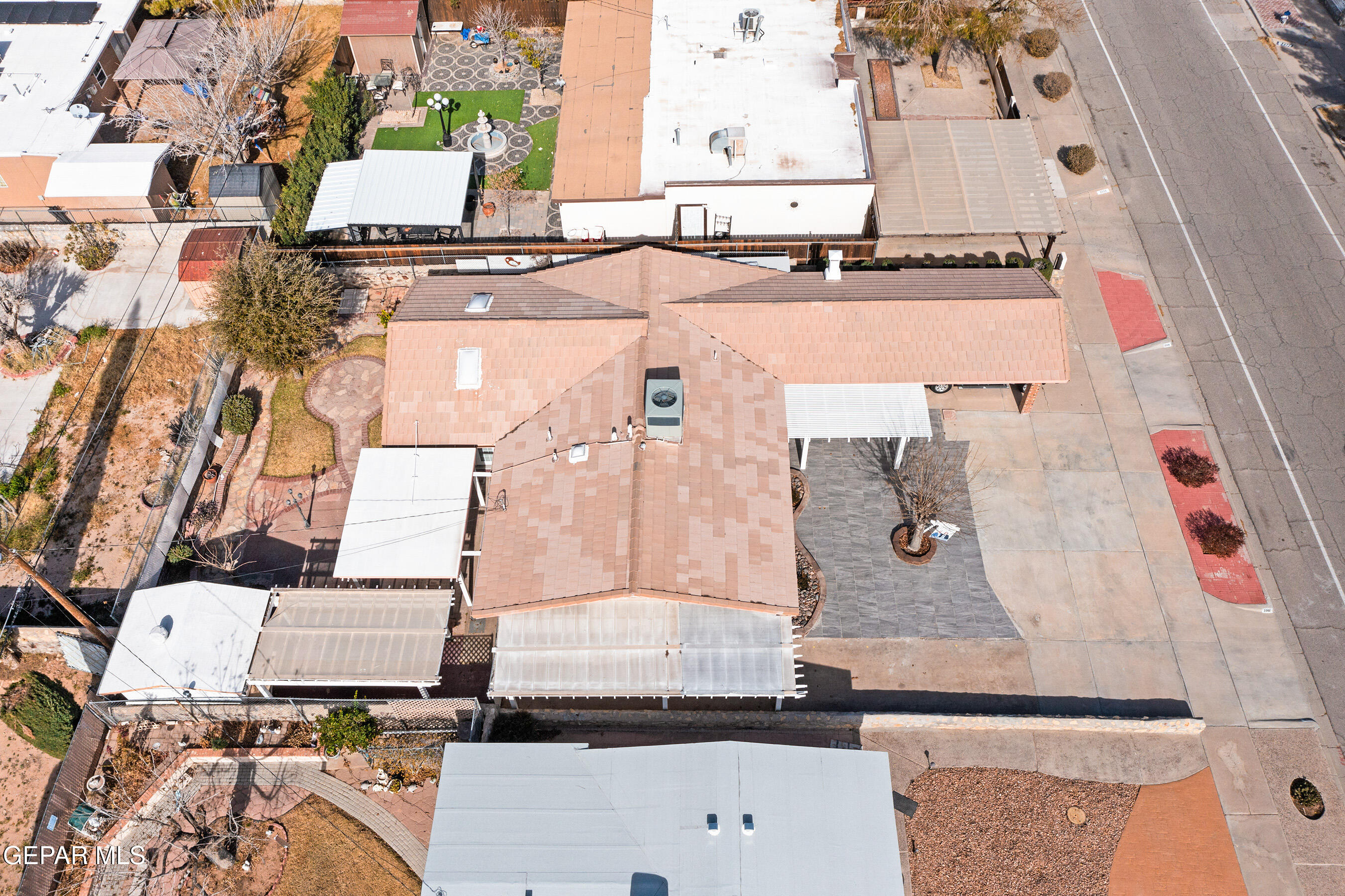 2205 VILLA PLATA Drive