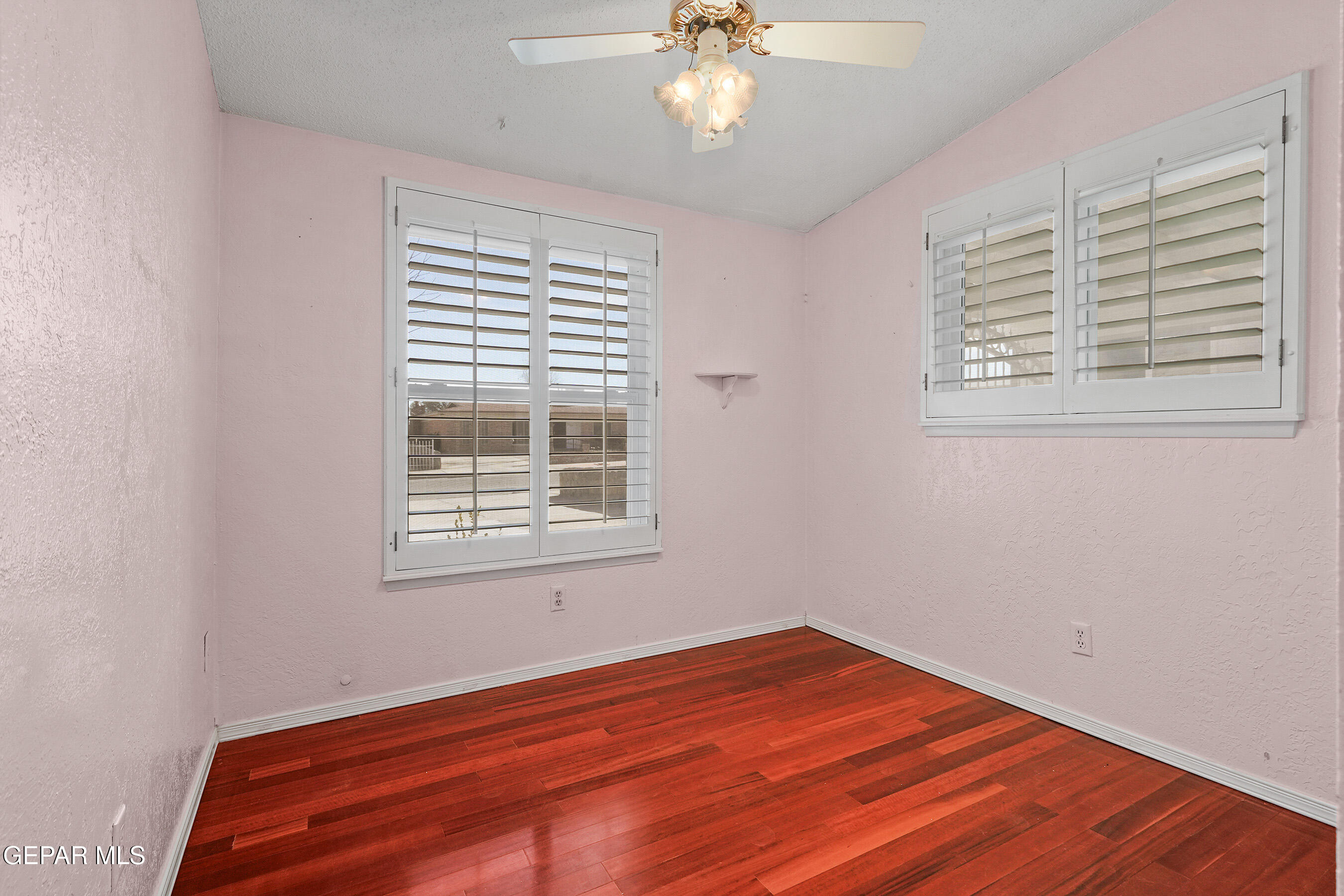 2205 VILLA PLATA Drive