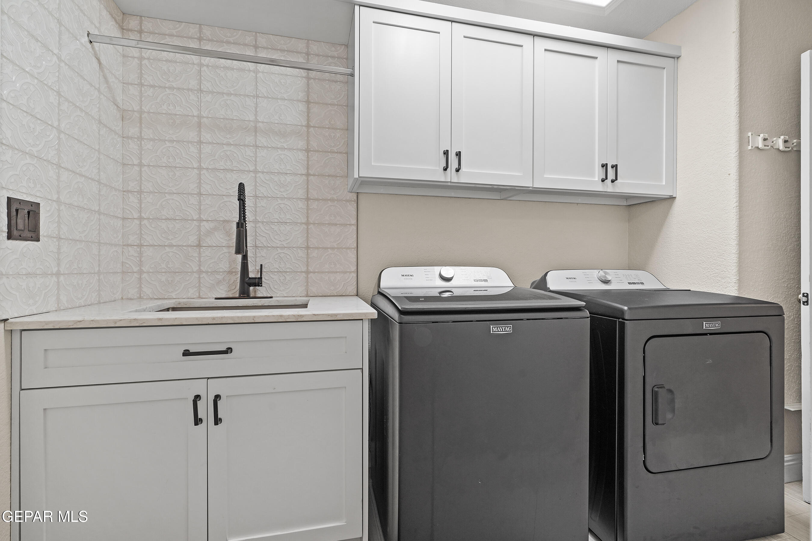 6212 BRISA DEL MAR Drive