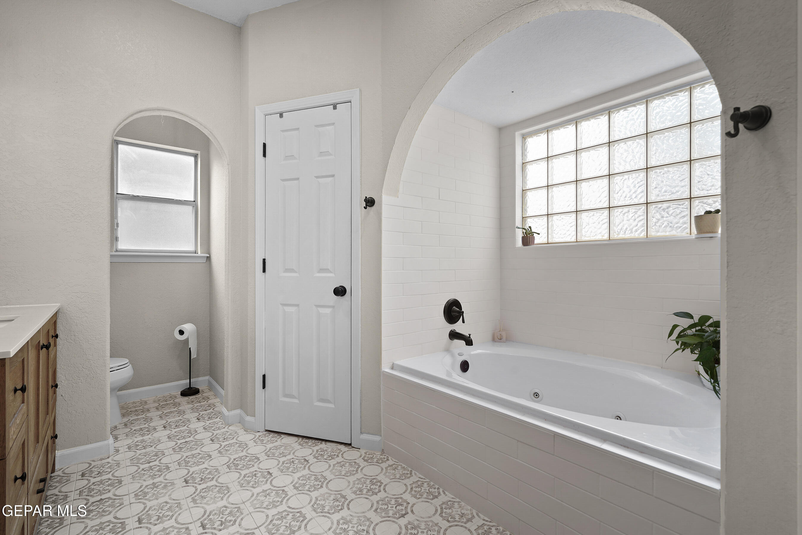 6212 BRISA DEL MAR Drive