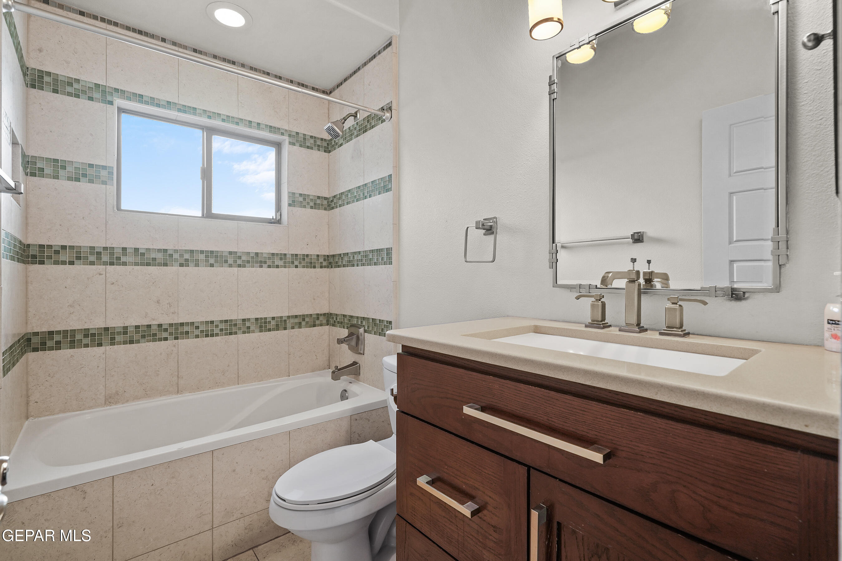 6241 FRANKLIN RIDGE Drive