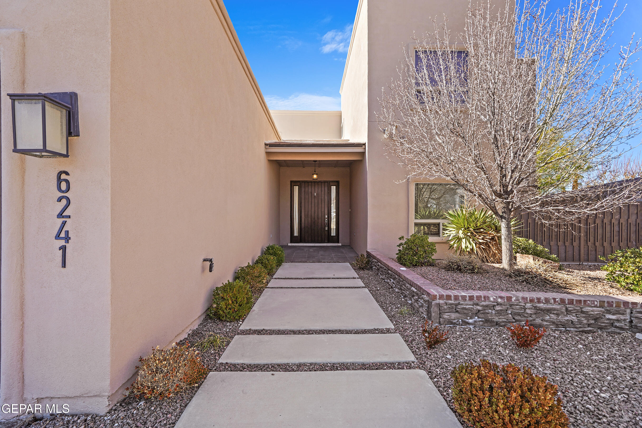 6241 FRANKLIN RIDGE Drive