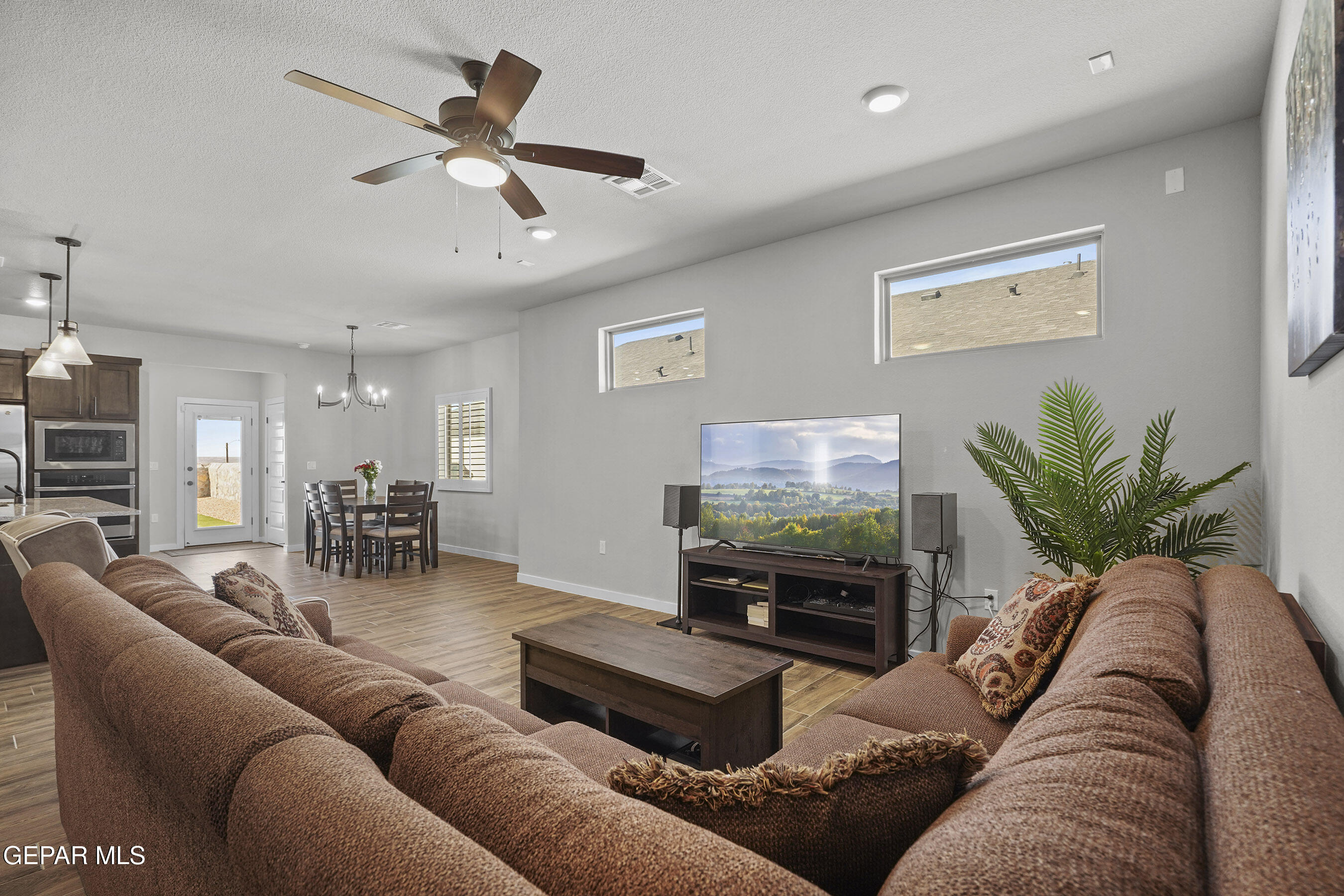 7417 WHITE CEDAR Place