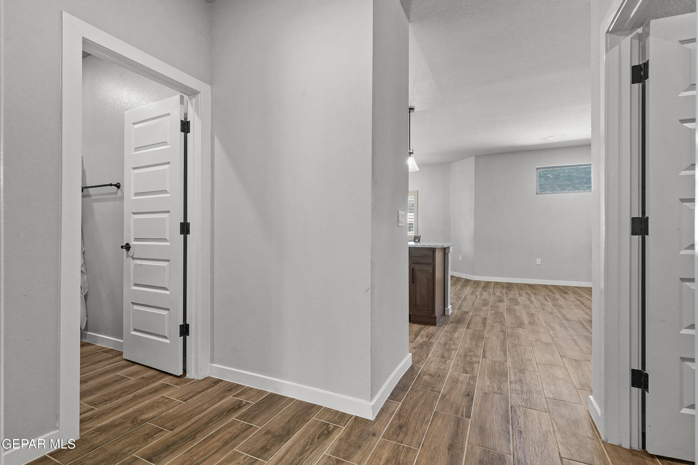 7417 WHITE CEDAR Place