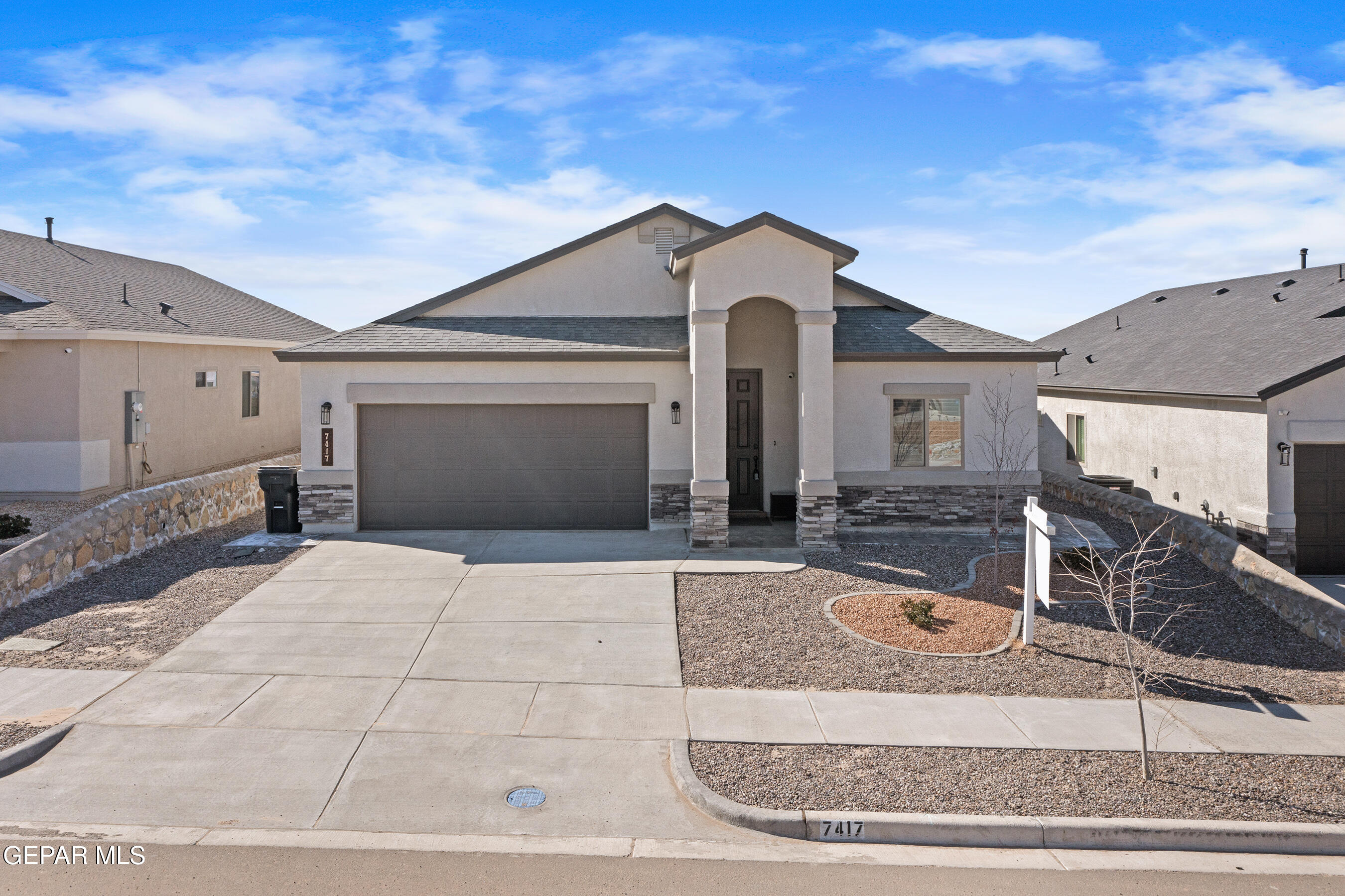 7417 WHITE CEDAR Place