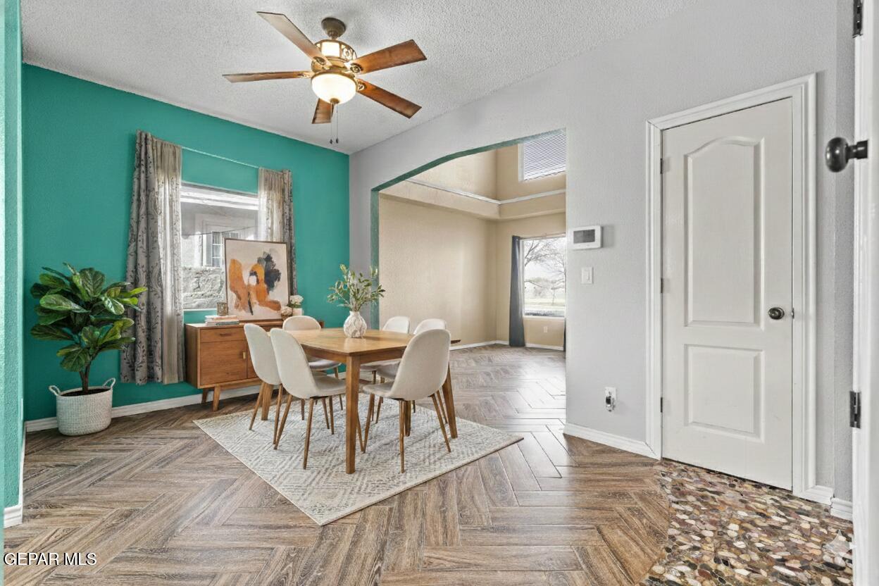 12968 ENRIQUE GOMEZ Lane