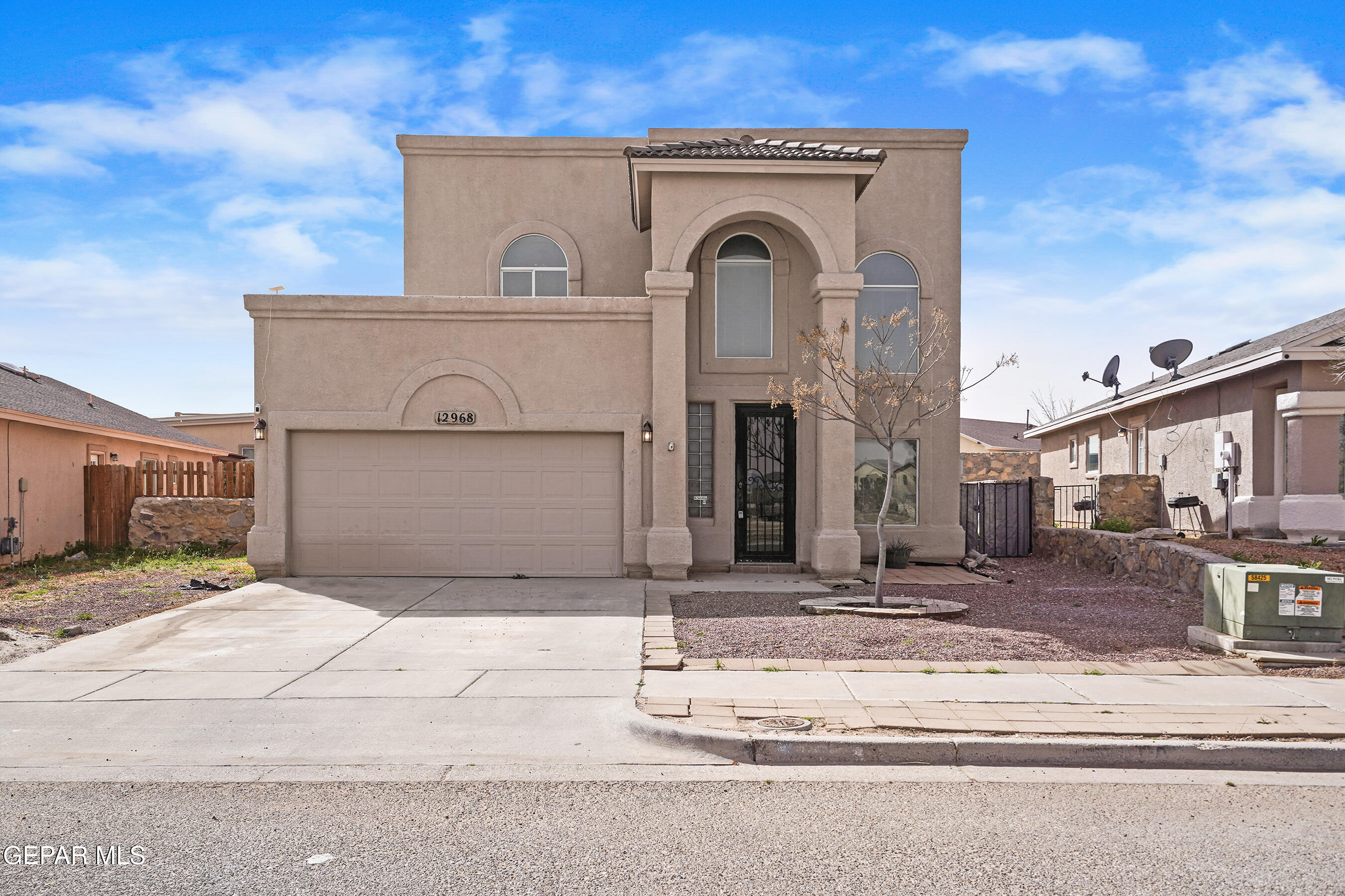 12968 ENRIQUE GOMEZ Lane