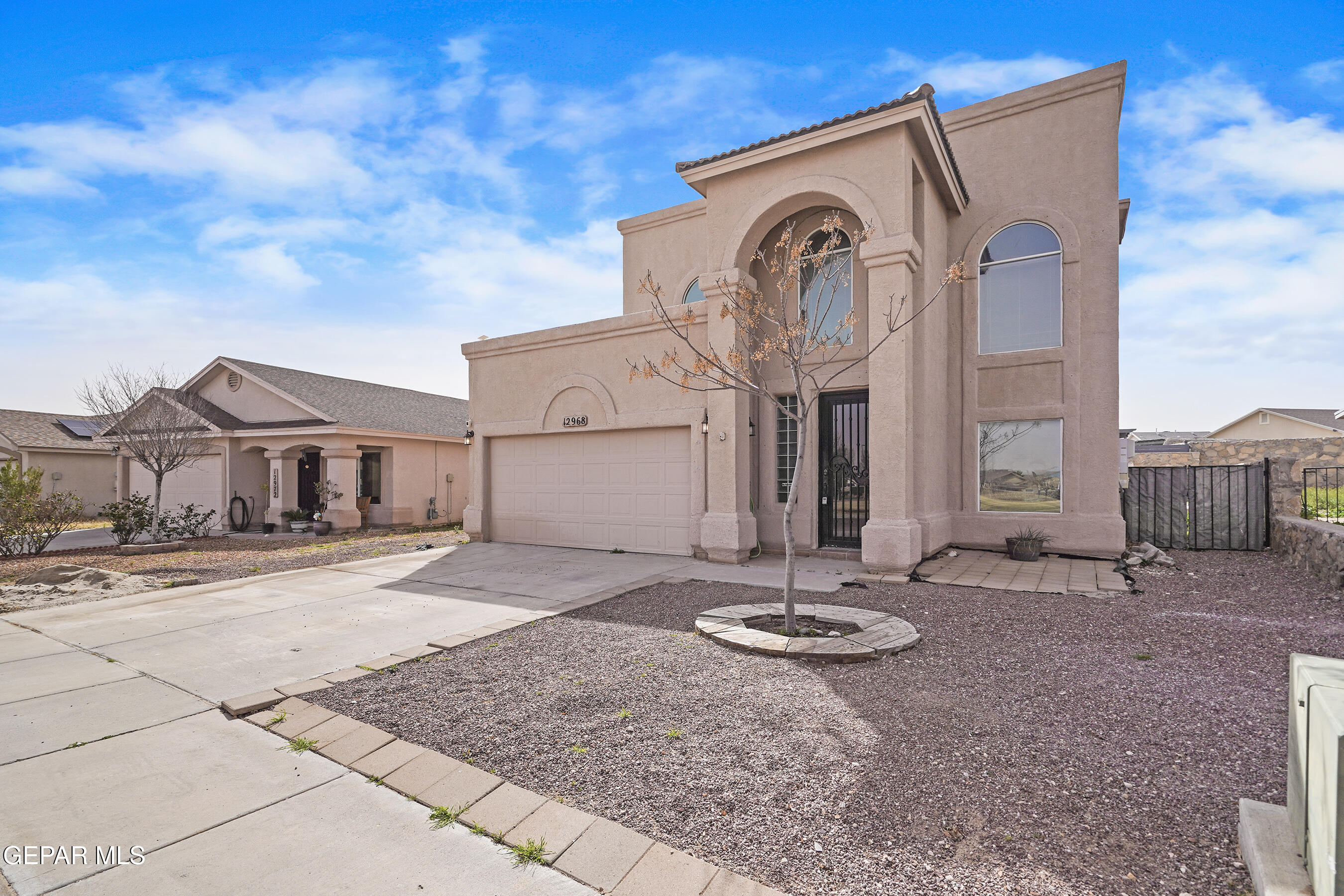 12968 ENRIQUE GOMEZ Lane