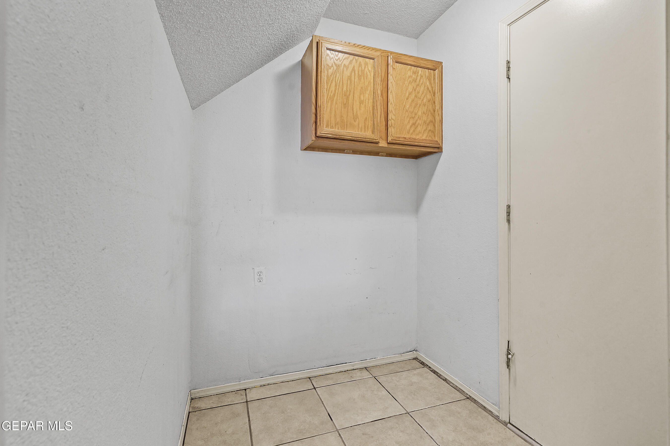 5639 SCHWARZKOPF Drive
