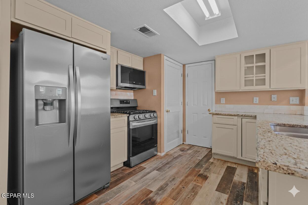 5639 SCHWARZKOPF Drive