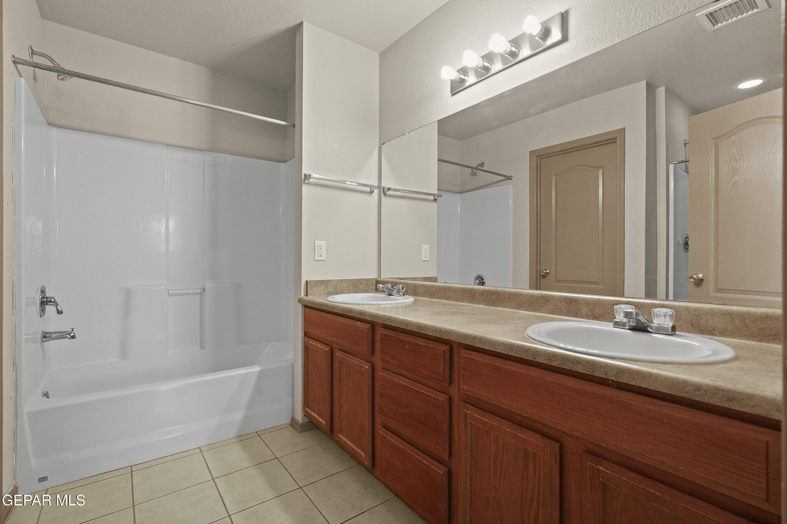 14233 RANIER POINT Drive