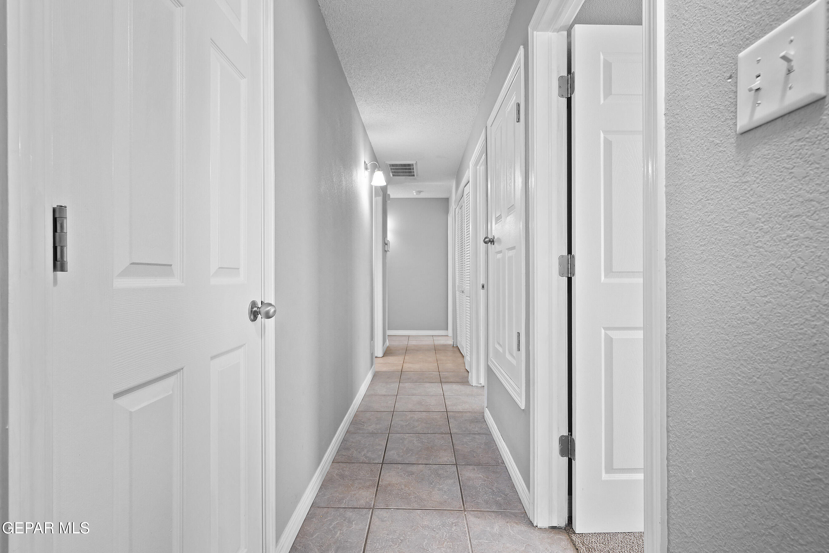 2805 BEAR ROCK Place